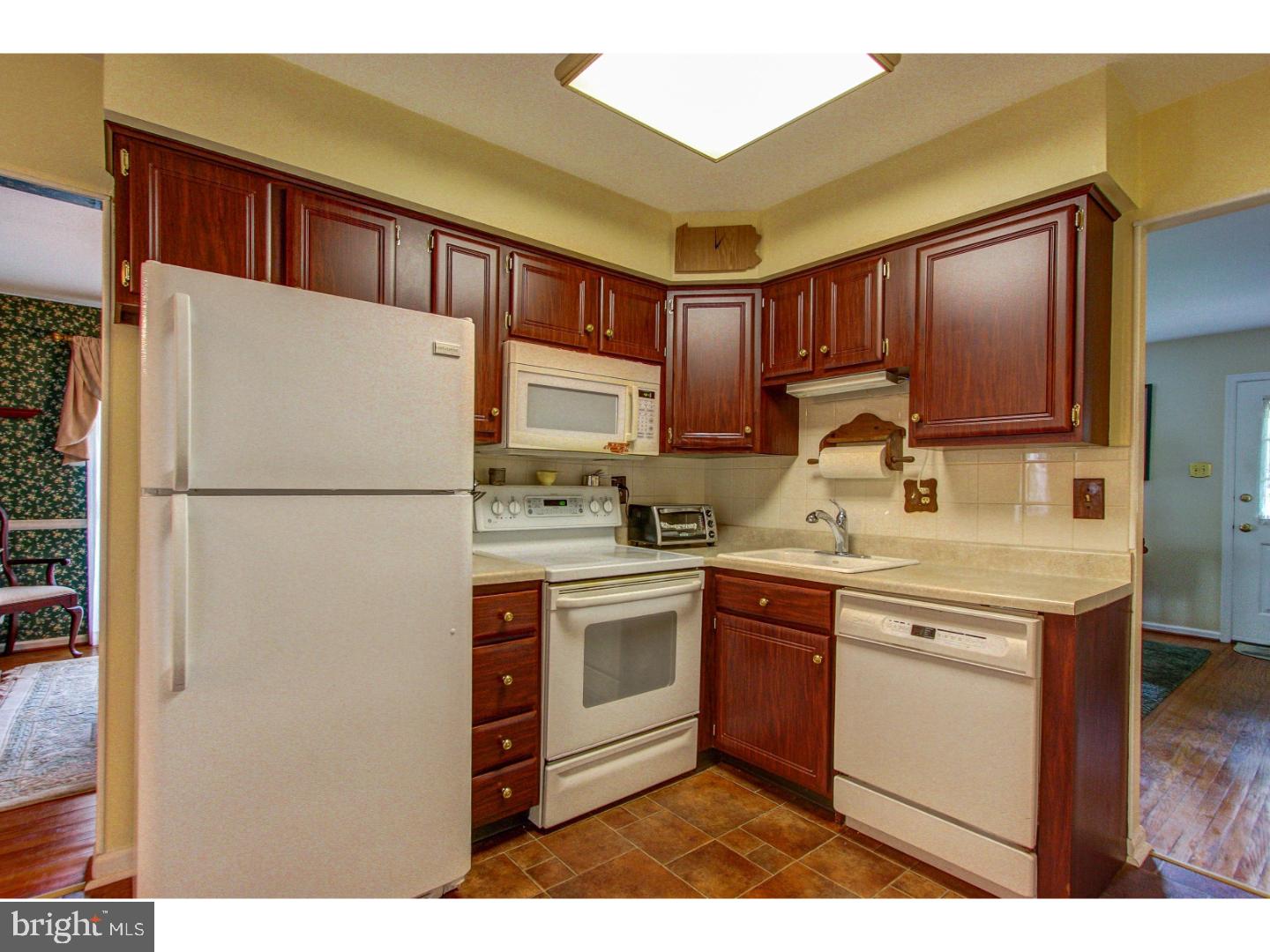 ROCKY MDWS - Residential