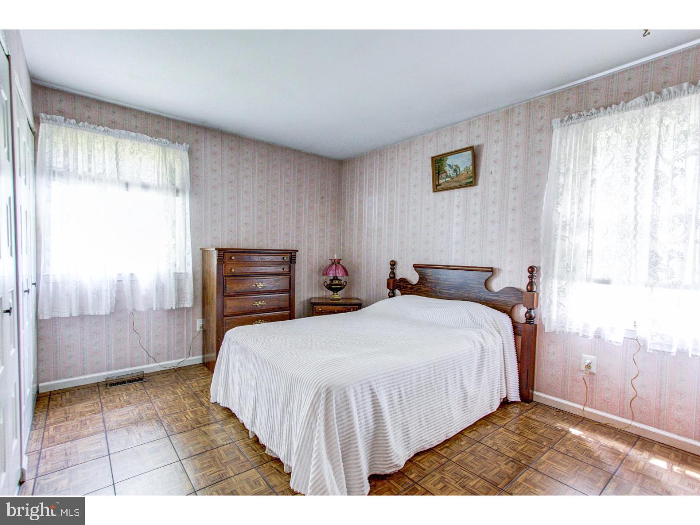 ROCKY MDWS - Residential