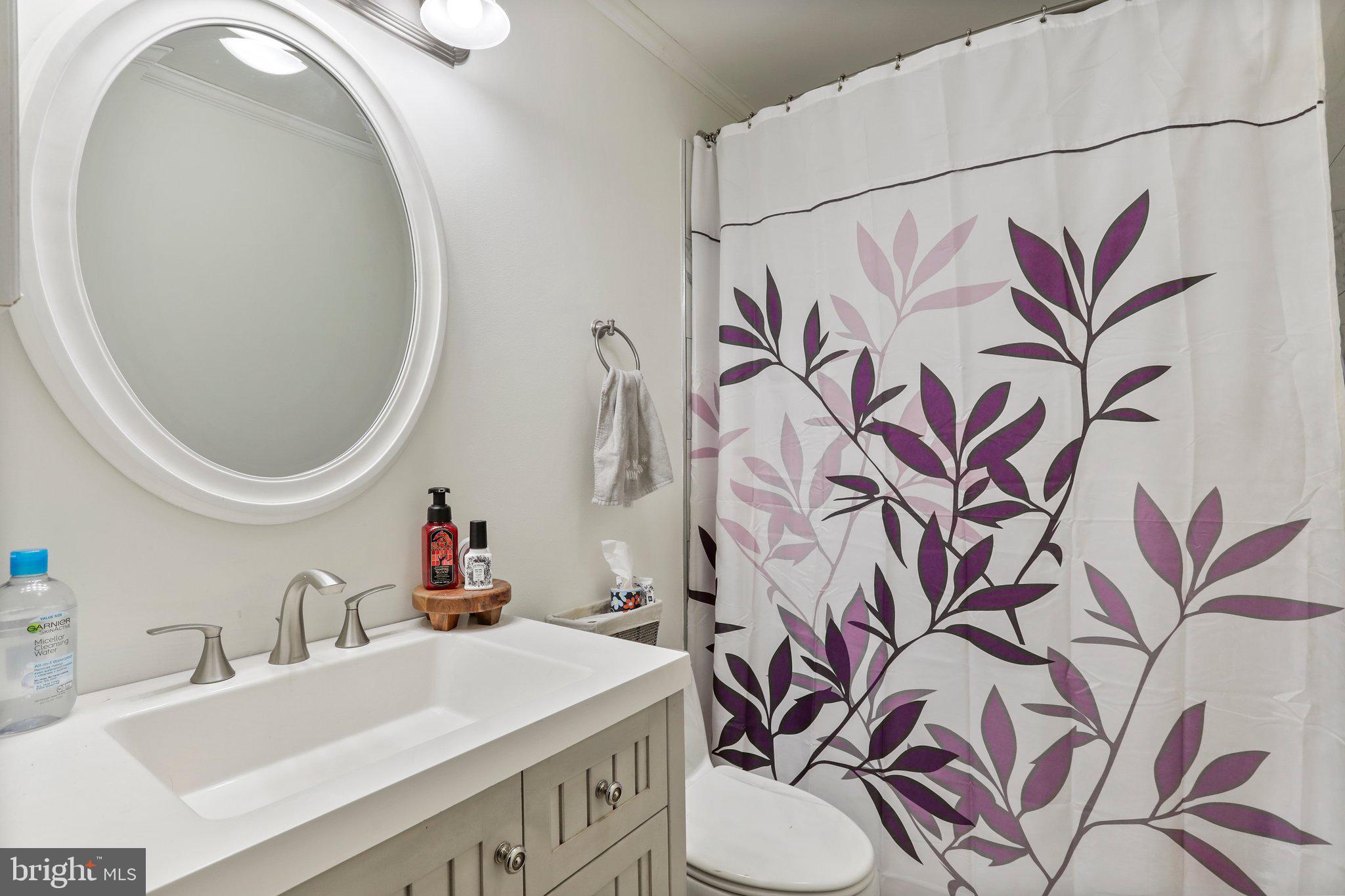 CLOVERLEAF - Residential