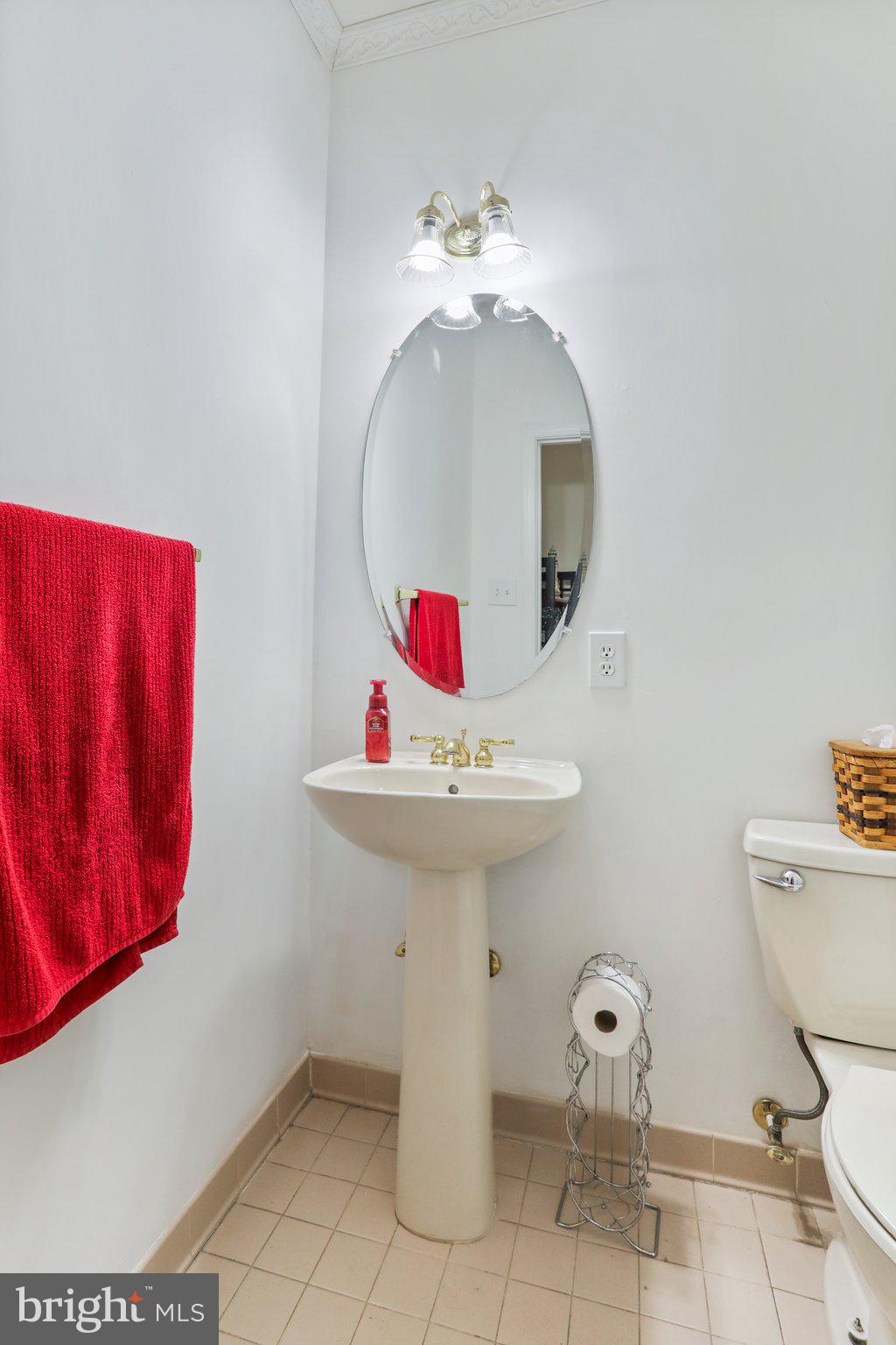 CLOVERLEAF - Residential