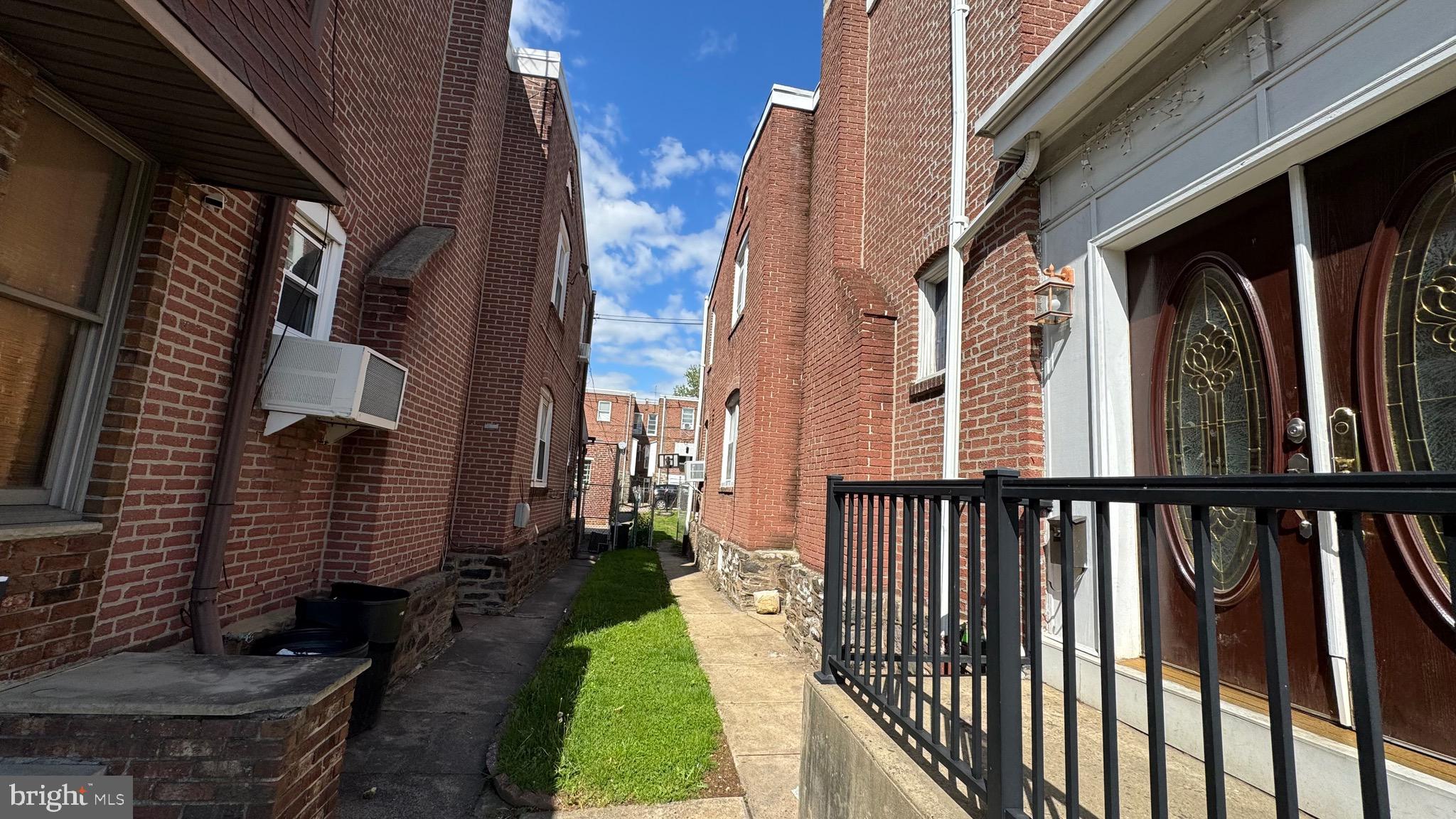 MAYFAIR - Residential
