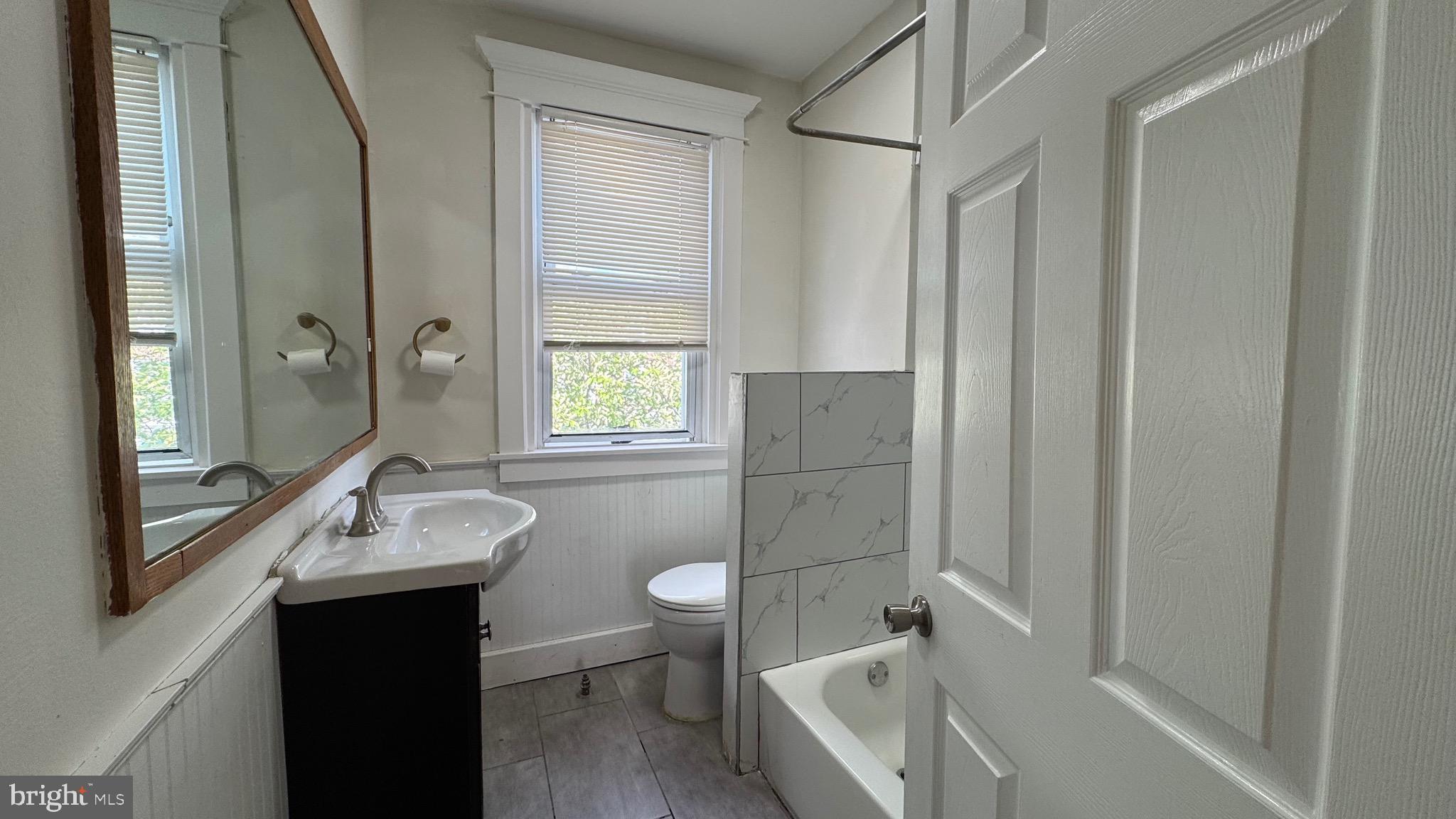 MAYFAIR - Residential