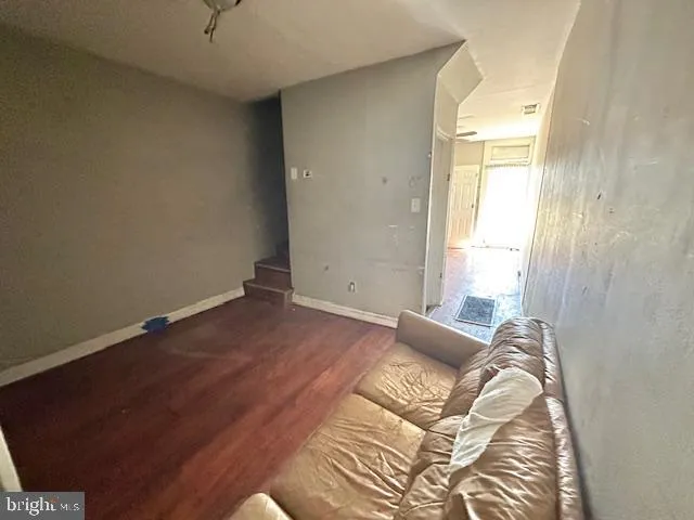 Baltimore, Maryland 21230, United States, 3 Bedrooms Bedrooms, ,1 BathroomBathrooms,Residential,Active,97288