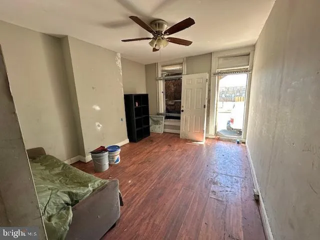 Baltimore, Maryland 21230, United States, 3 Bedrooms Bedrooms, ,1 BathroomBathrooms,Residential,Active,97288