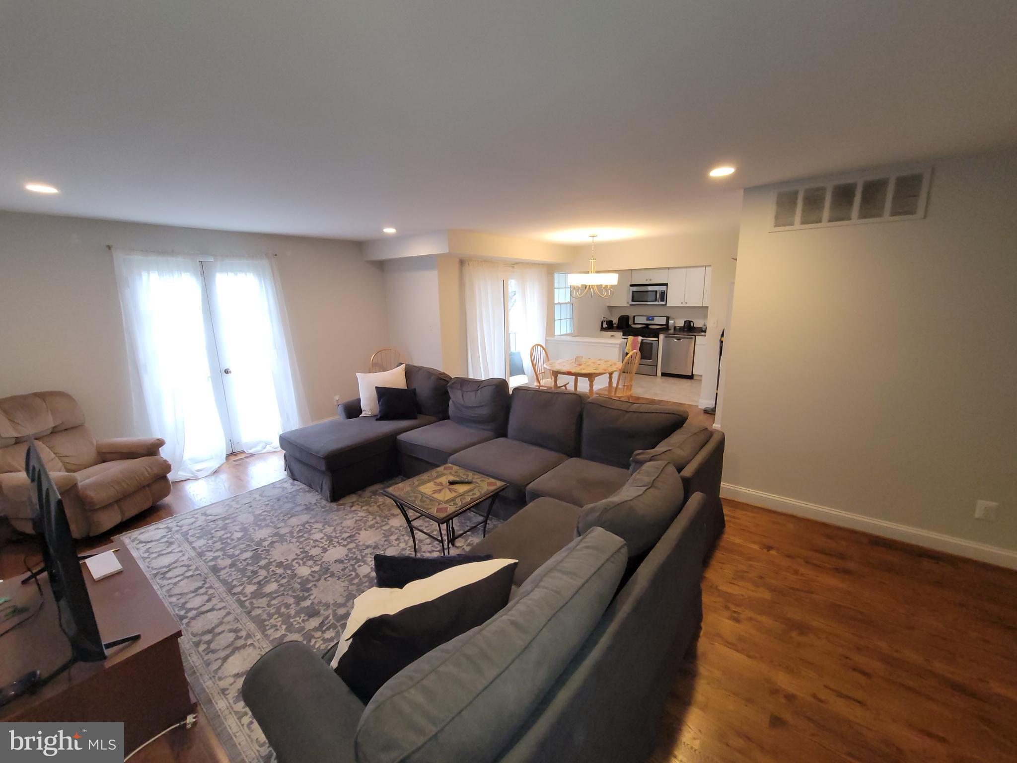 VILLAGES OF HOMELAND - Residential