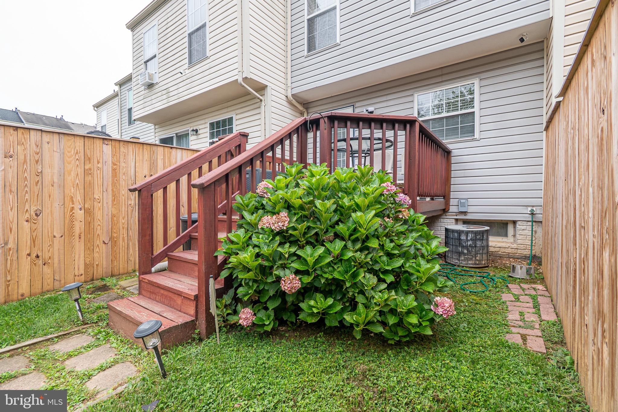 VILLAGE OF PAINTERS MILL - Residential