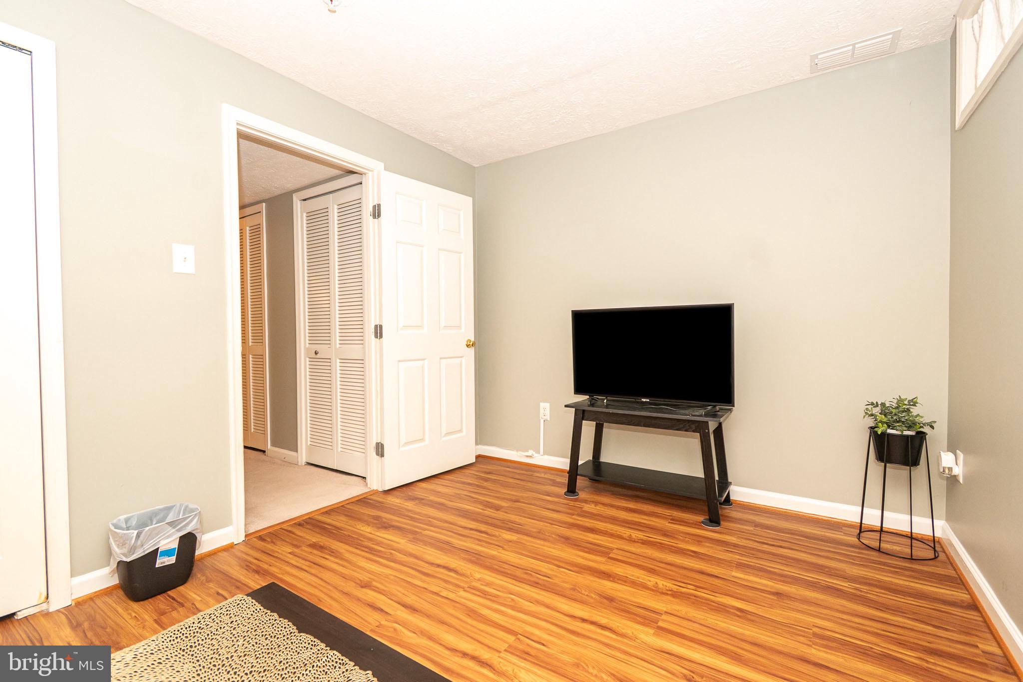 VILLAGE OF PAINTERS MILL - Residential