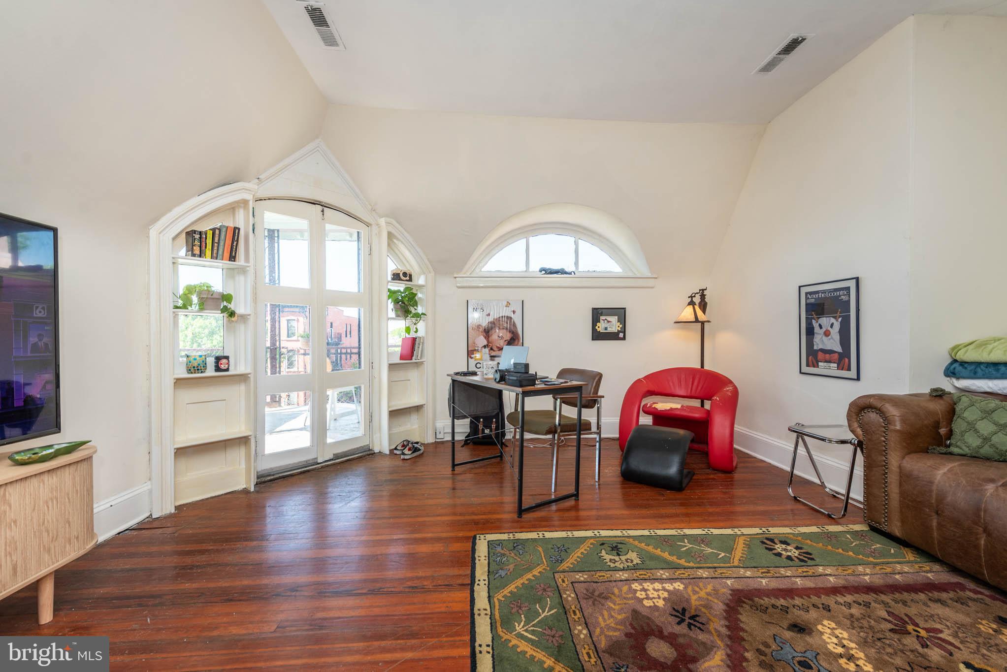 BOLTON HILL HISTORIC DISTRICT - Residential Income