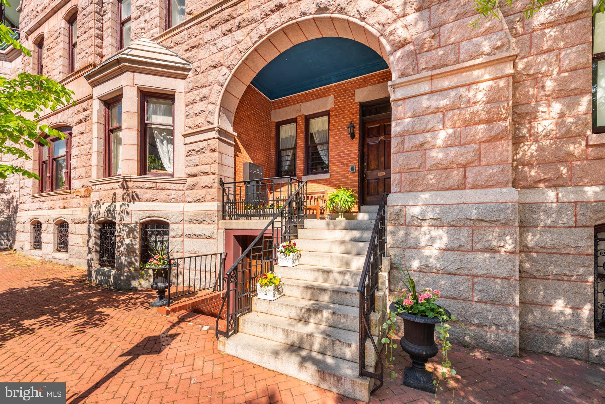 BOLTON HILL HISTORIC DISTRICT - Residential Income