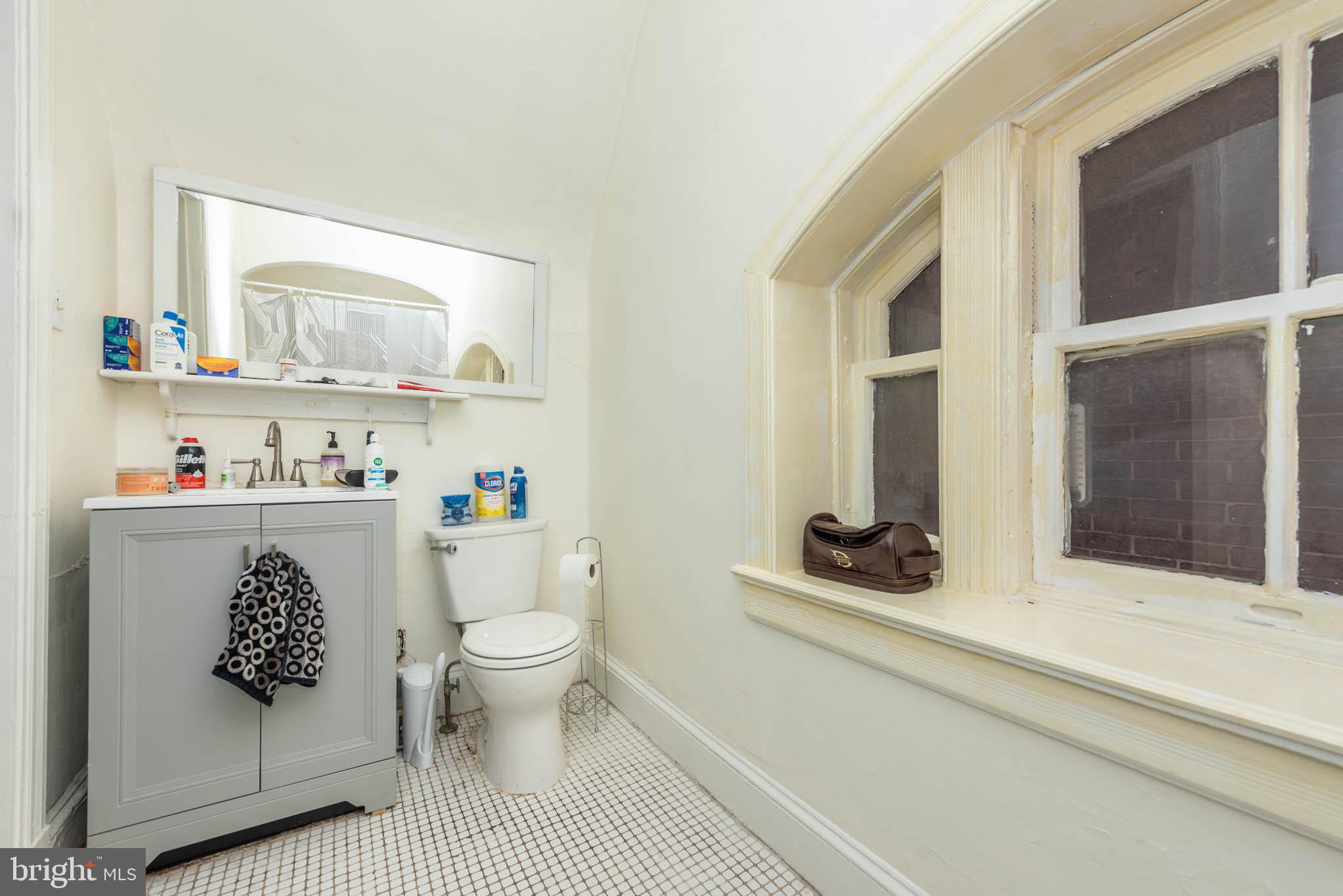 BOLTON HILL HISTORIC DISTRICT - Residential Income