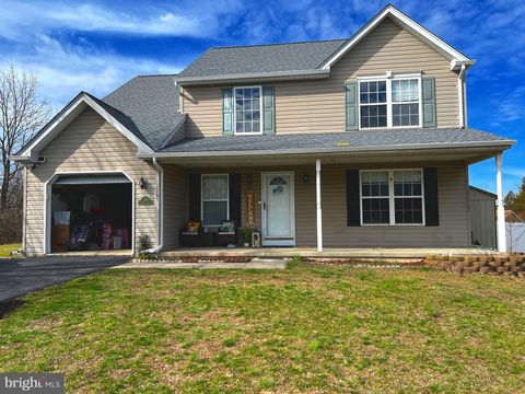 105 IVY LANE ZIEGLERVILLE PA 19492