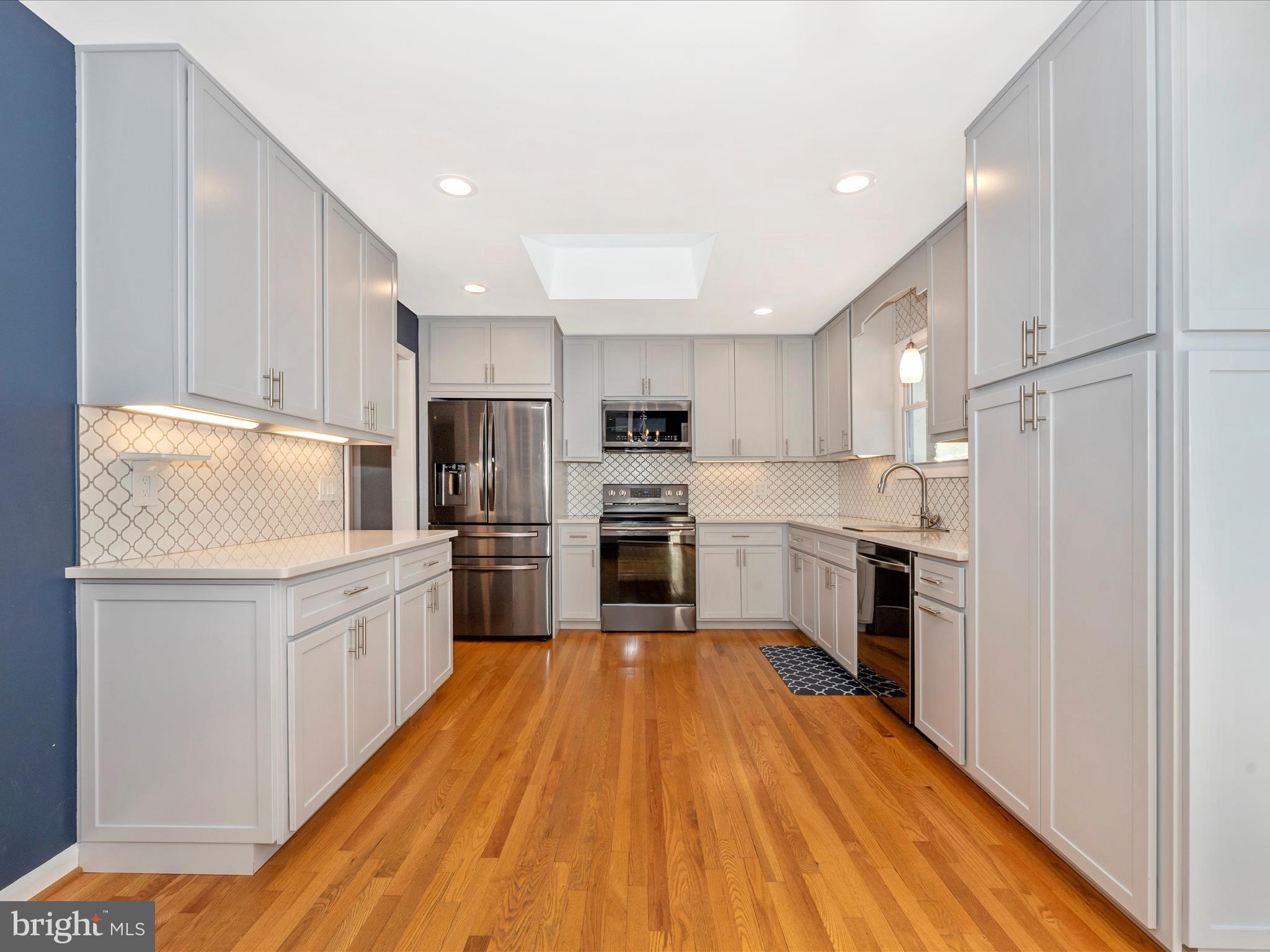 GREENVALE VILLAGE - Residential