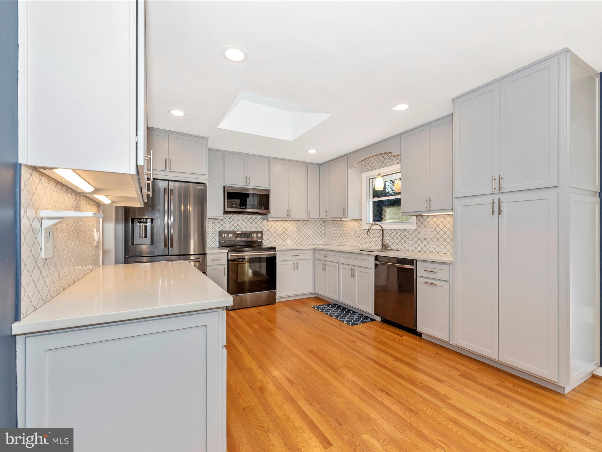 GREENVALE VILLAGE - Residential