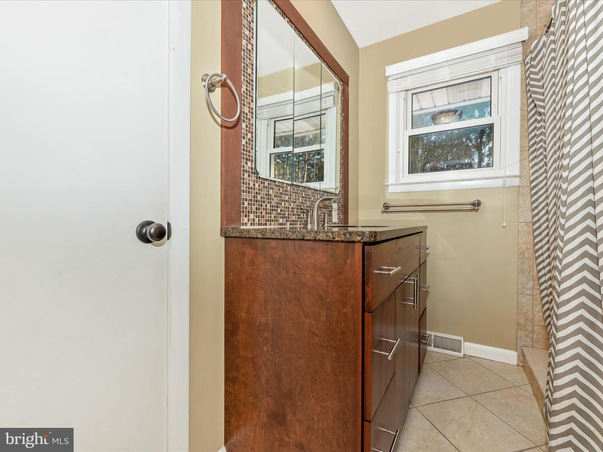 GREENVALE VILLAGE - Residential