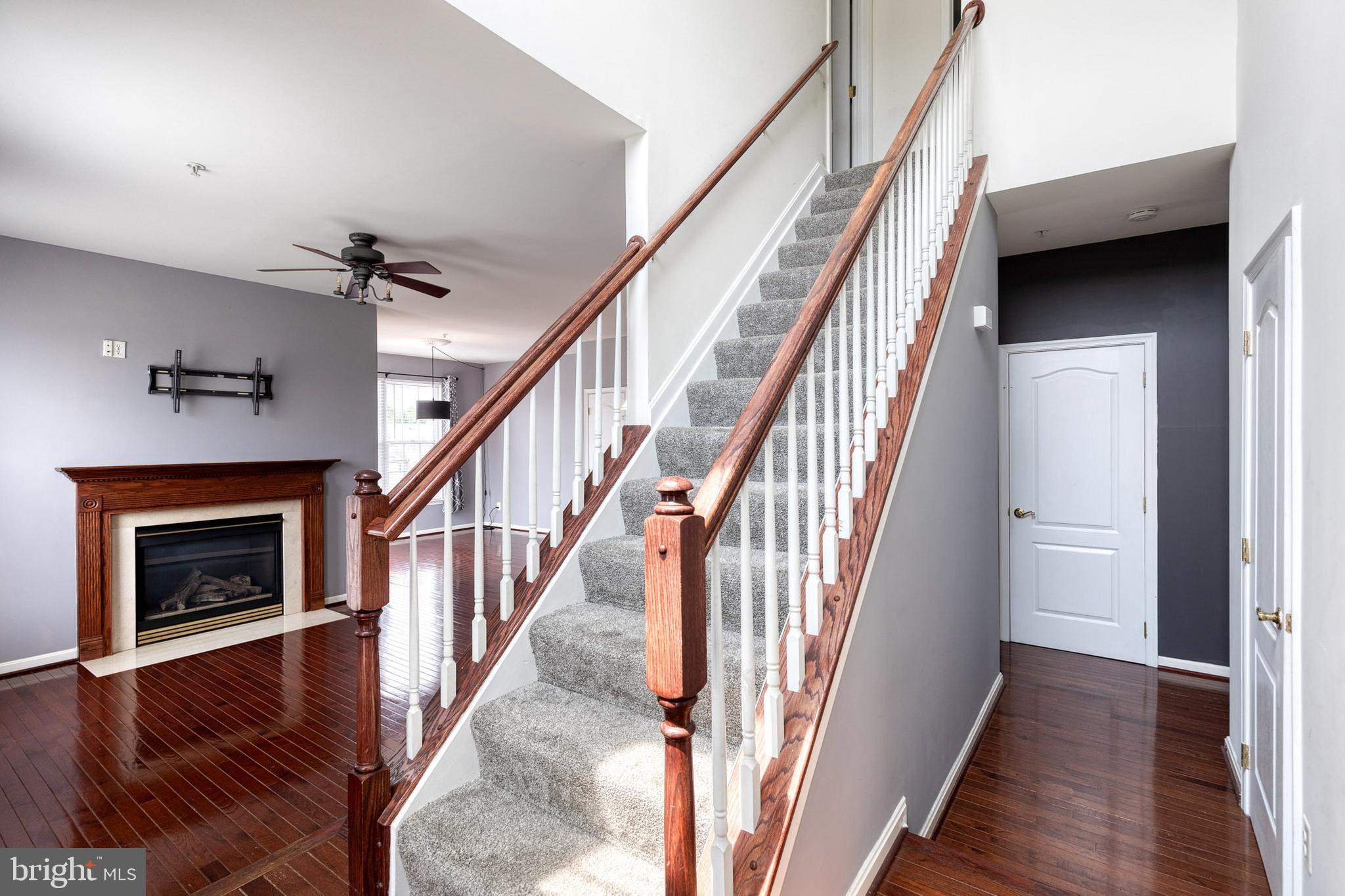 1942 GLENROTHS DRIVE