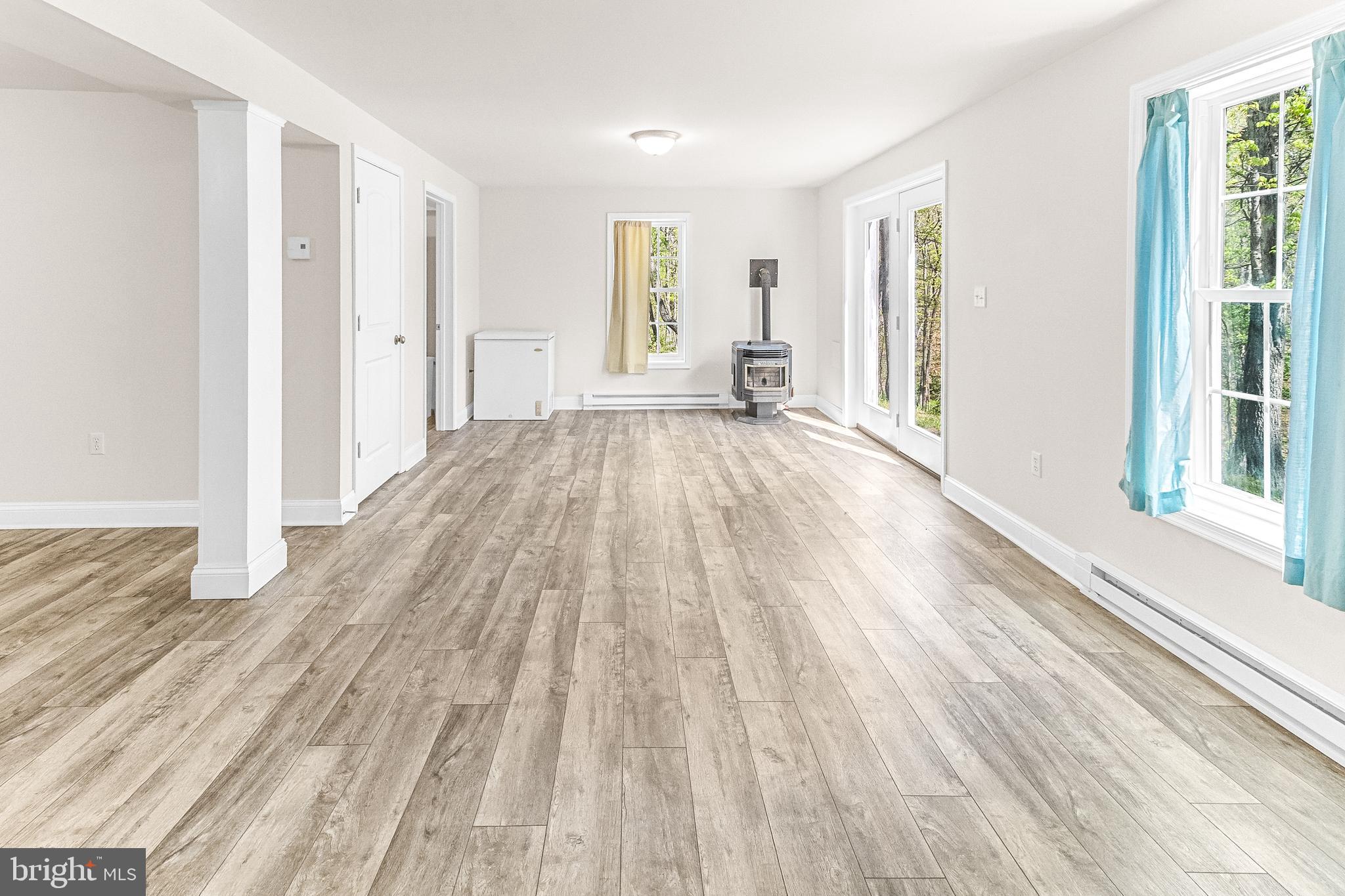 HORSESHOE BEND - Residential