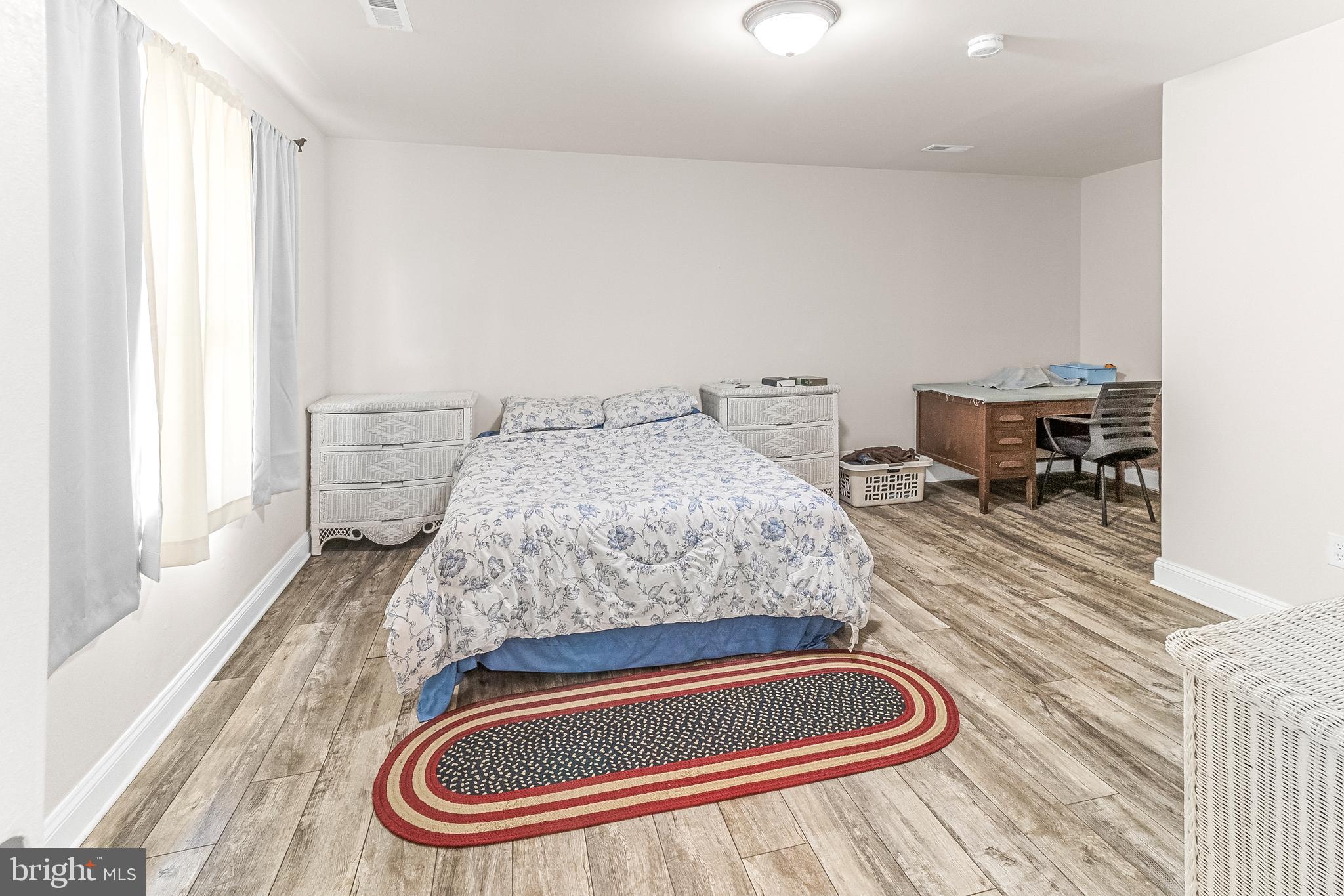 HORSESHOE BEND - Residential