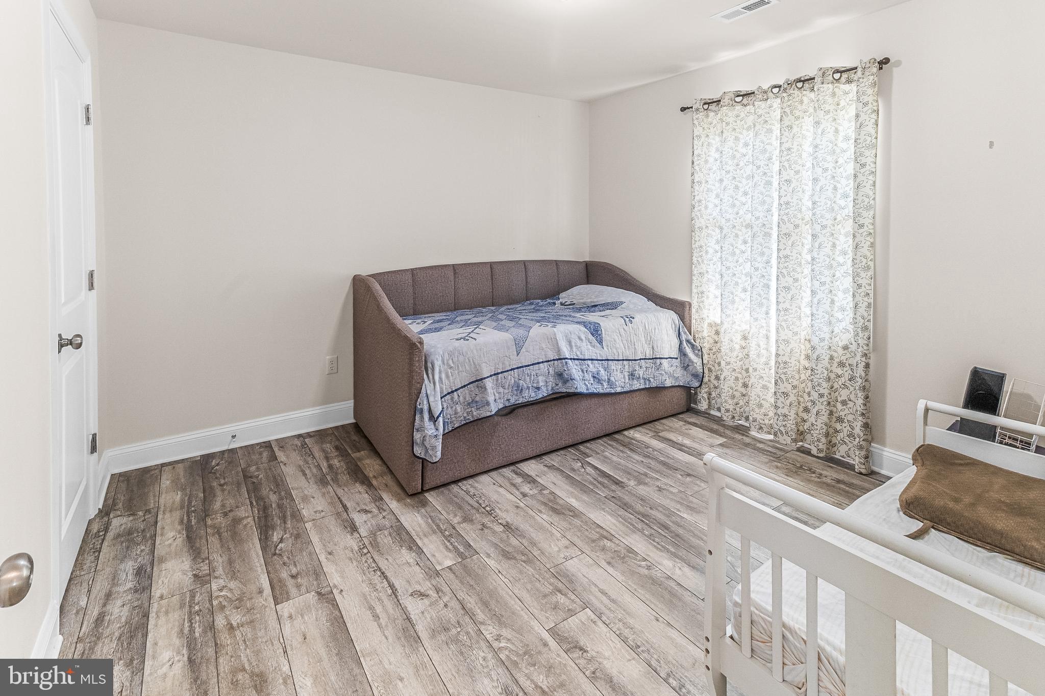 HORSESHOE BEND - Residential