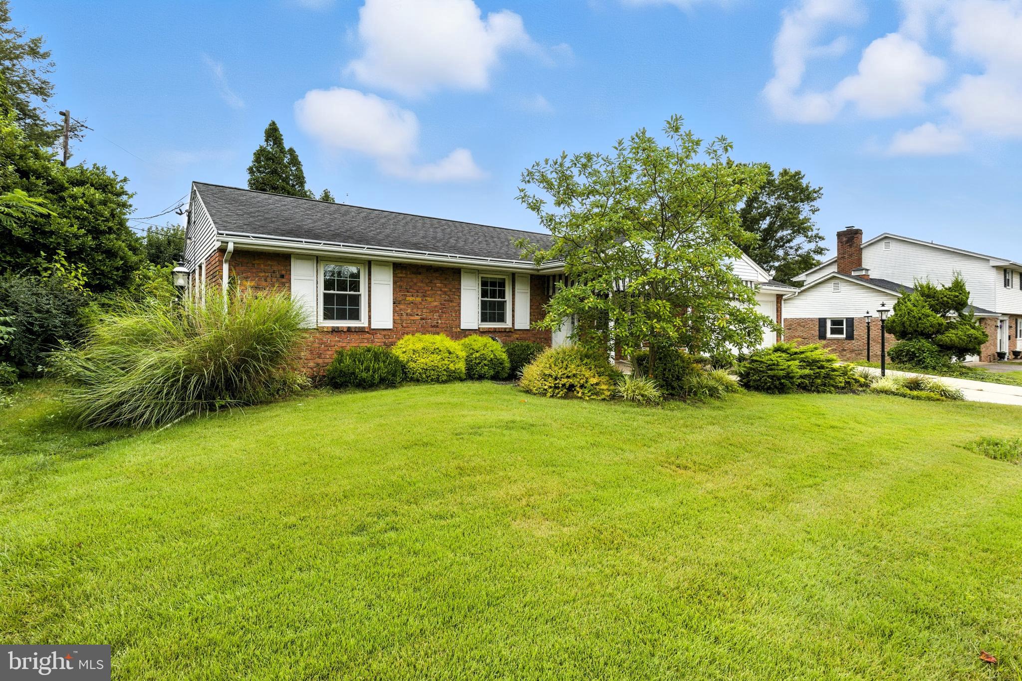 417 SUSAN ROAD