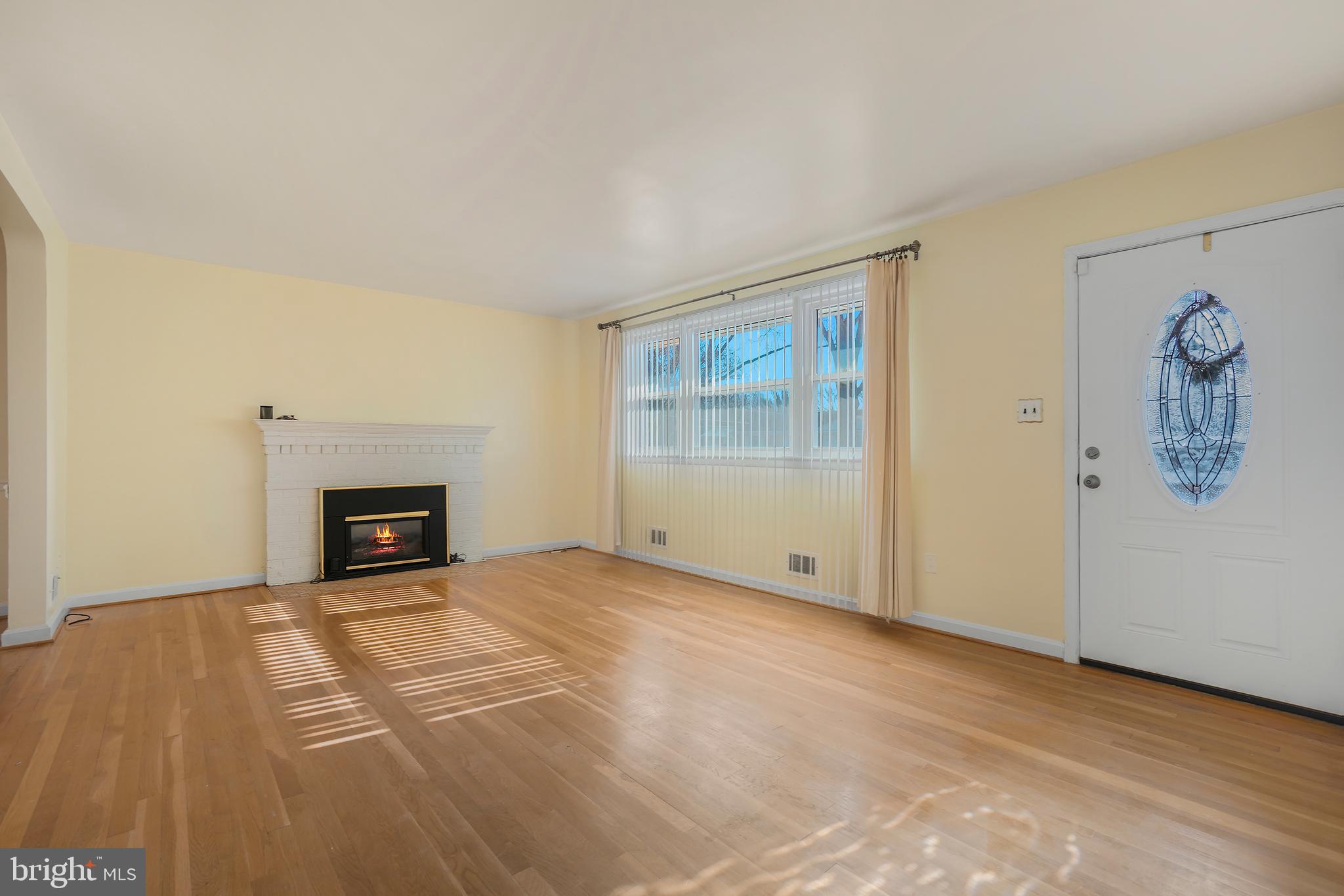 FLEISCHMAN VILLAGE - Residential