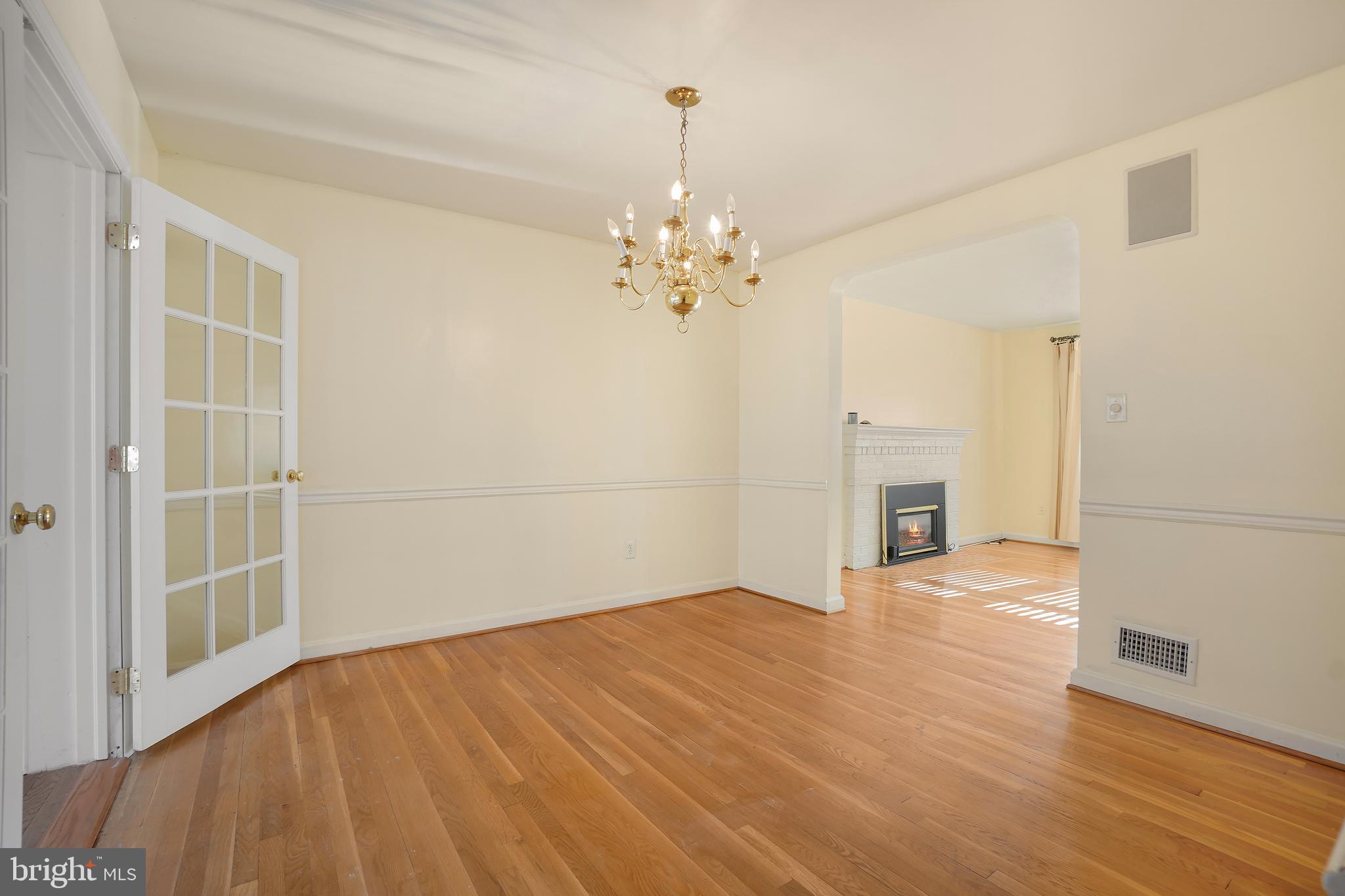 FLEISCHMAN VILLAGE - Residential