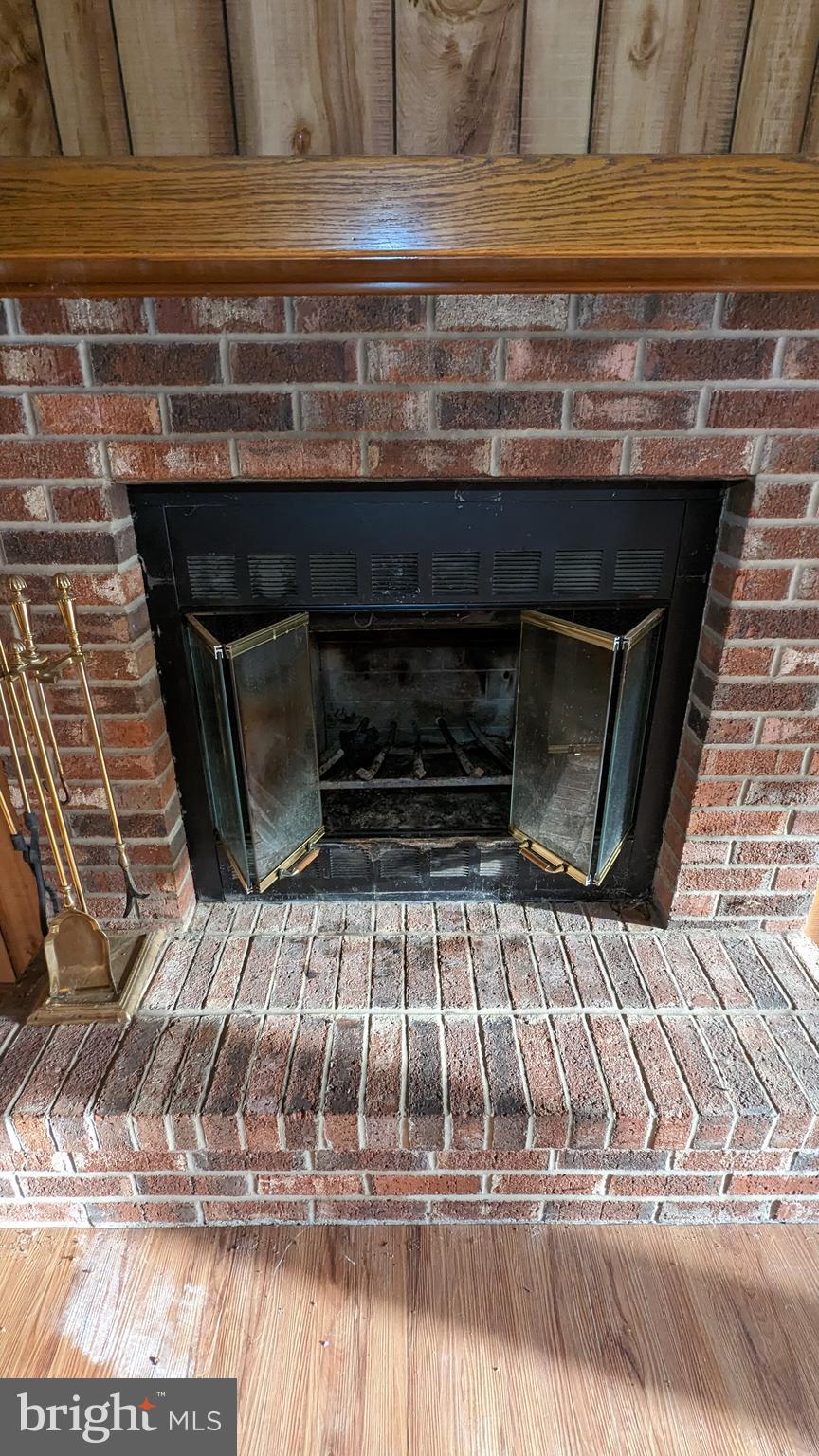 GILLENS GROVE - Residential