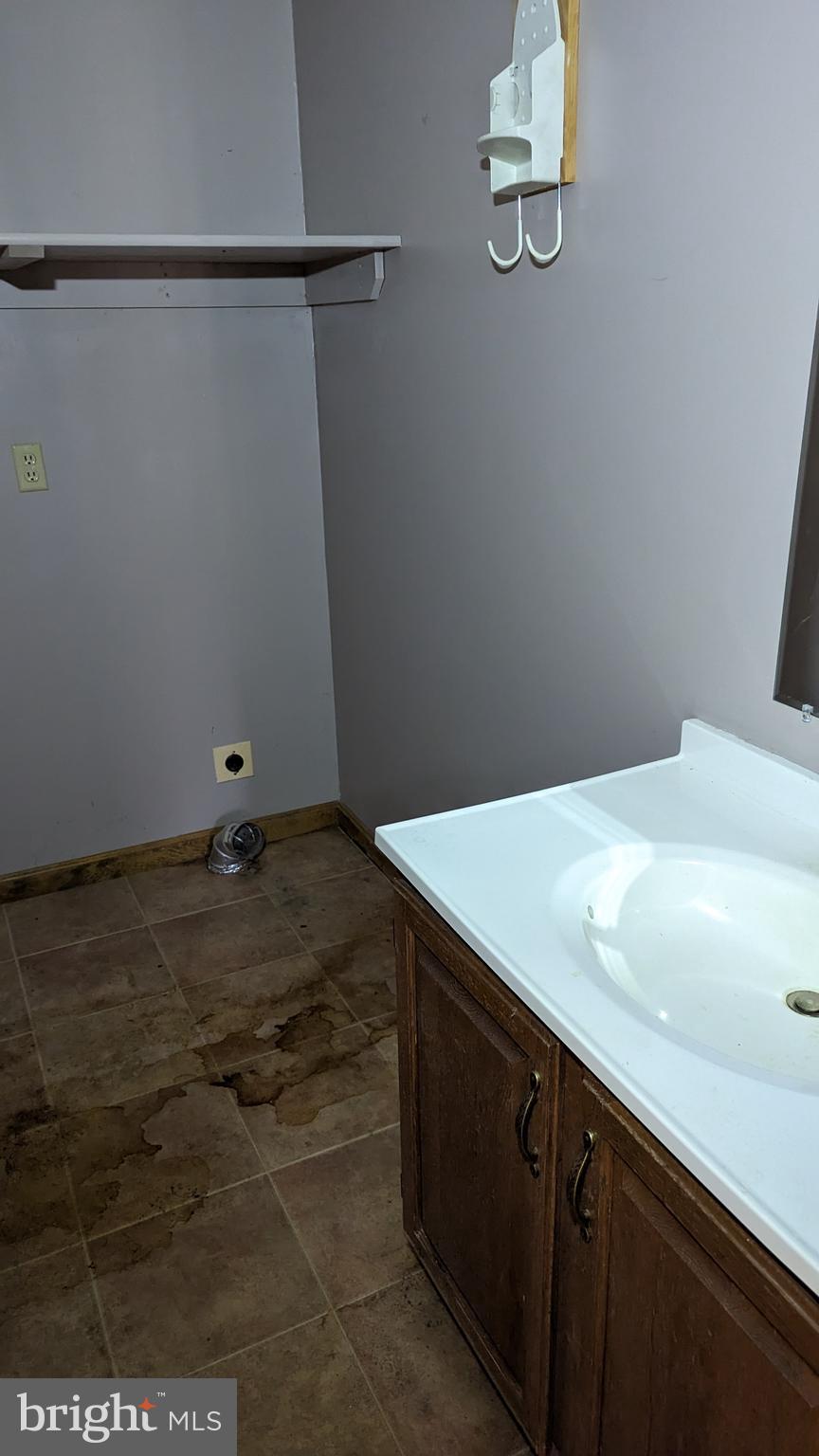 GILLENS GROVE - Residential