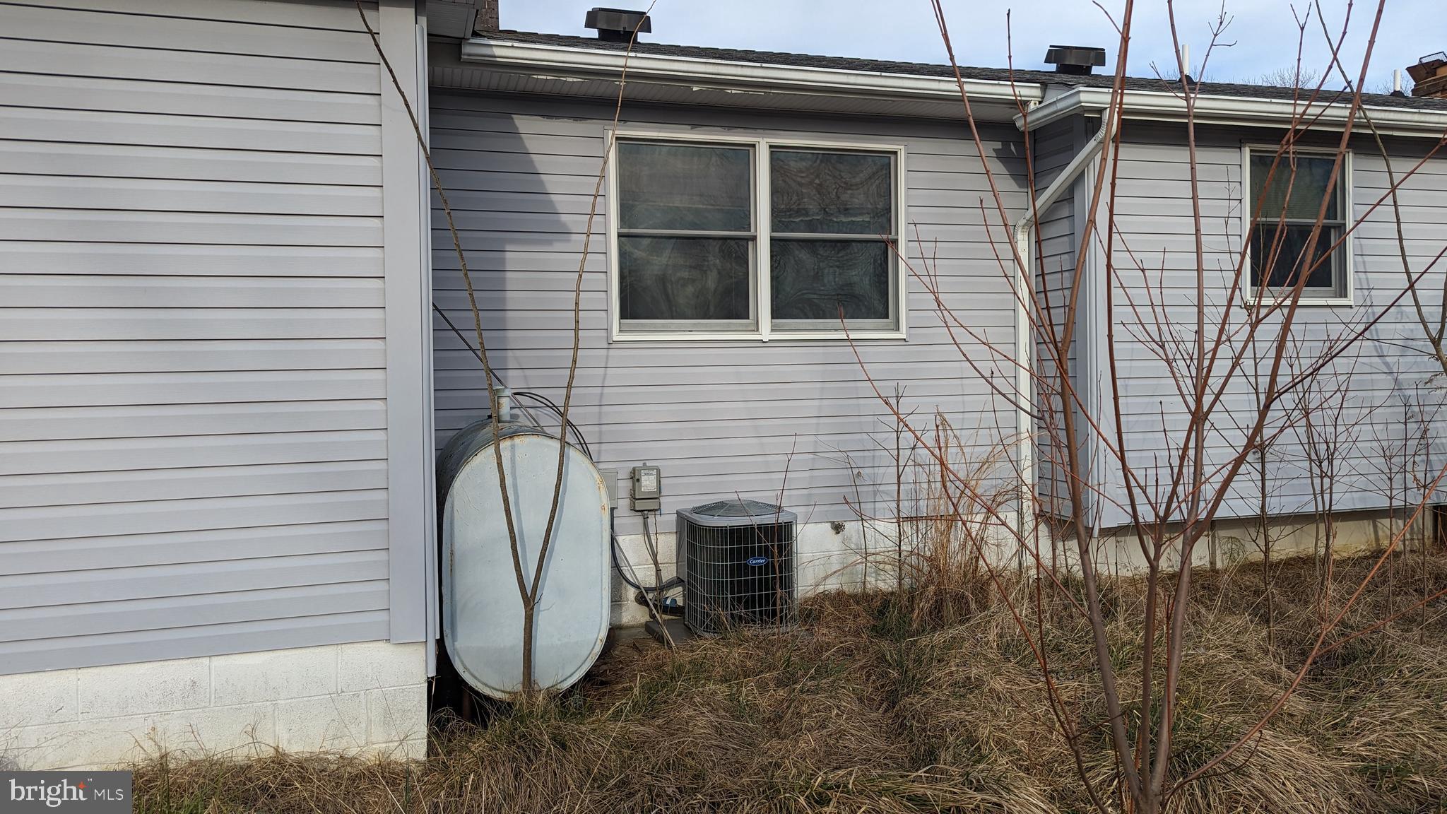 GILLENS GROVE - Residential