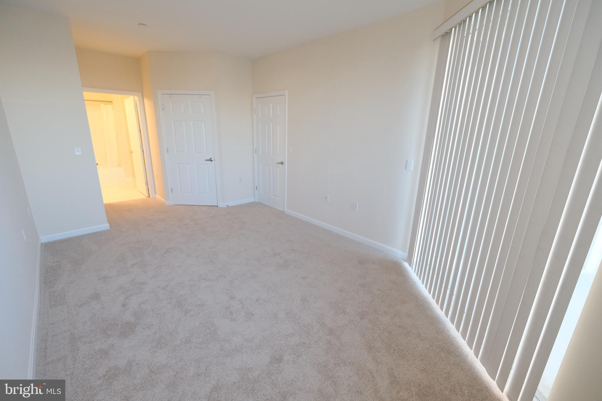 PIERSIDE AT HARBORVIEW - Residential Lease