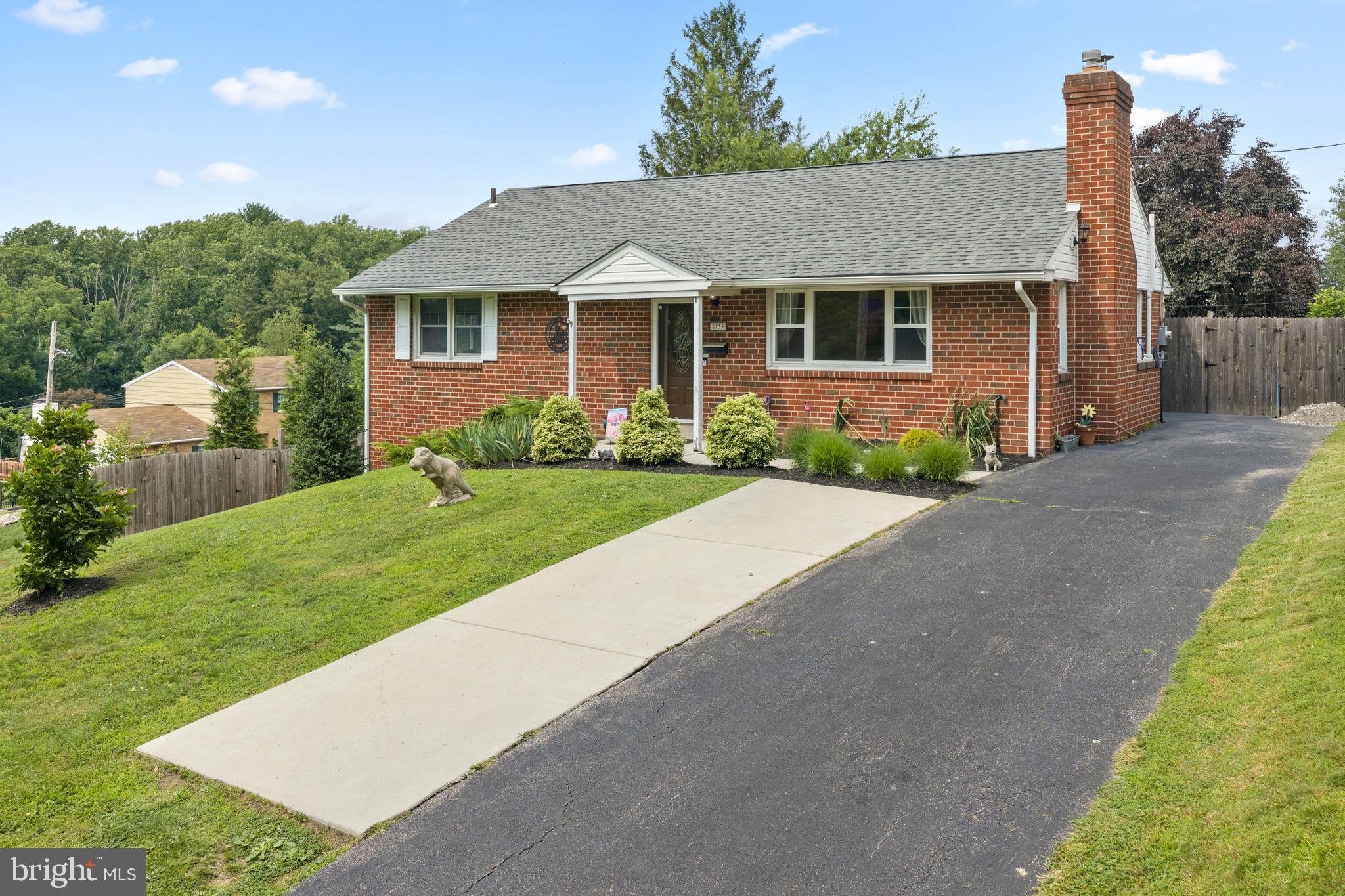 8733 OLD LINE ROAD