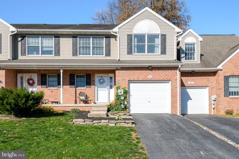 Photo of 312 Pennridge Avenue, Mountville, PA 17554 (MLS # PALA2043824)