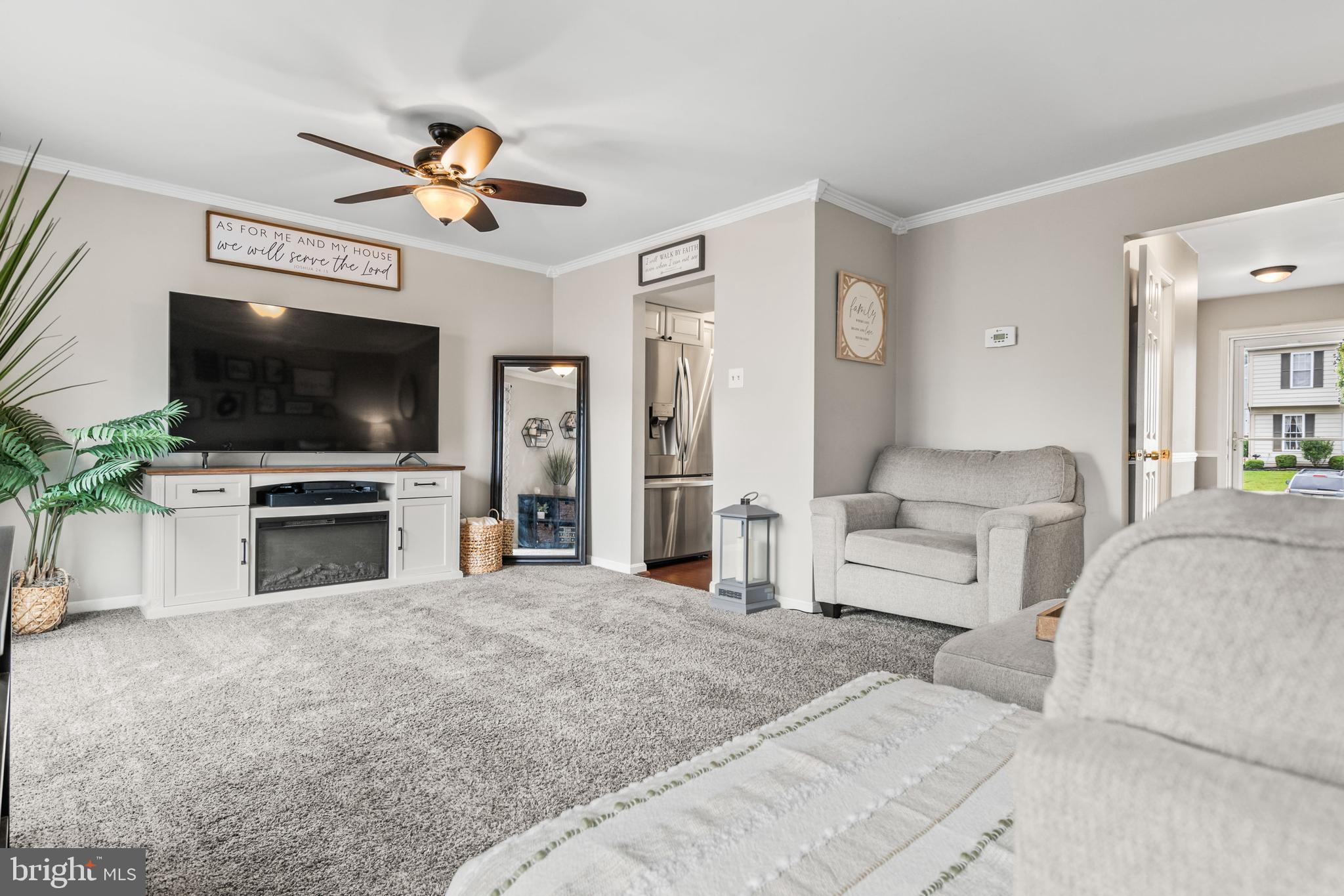 VILLAGE OF THOMAS RUN - Residential