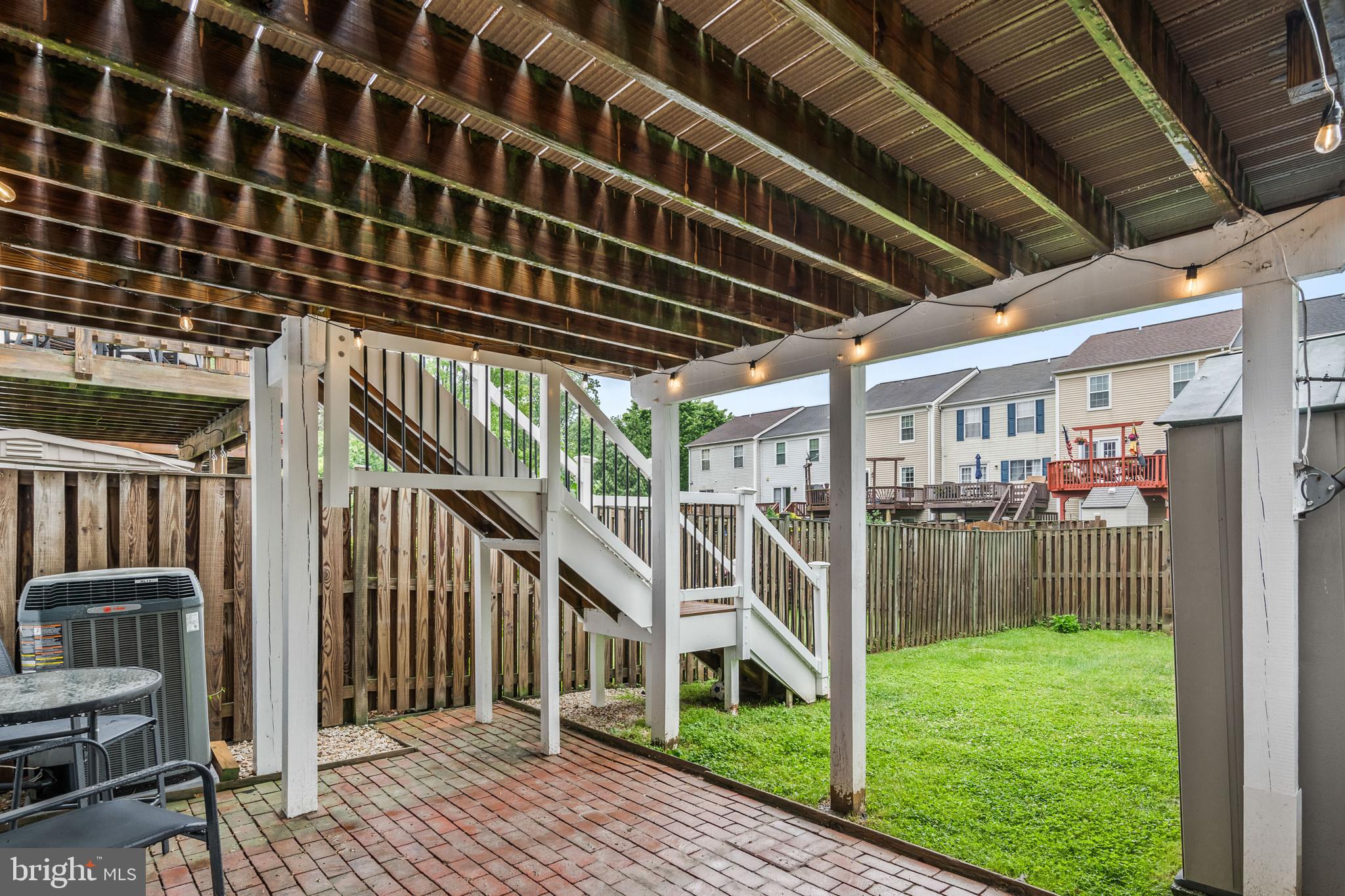 VILLAGE OF THOMAS RUN - Residential