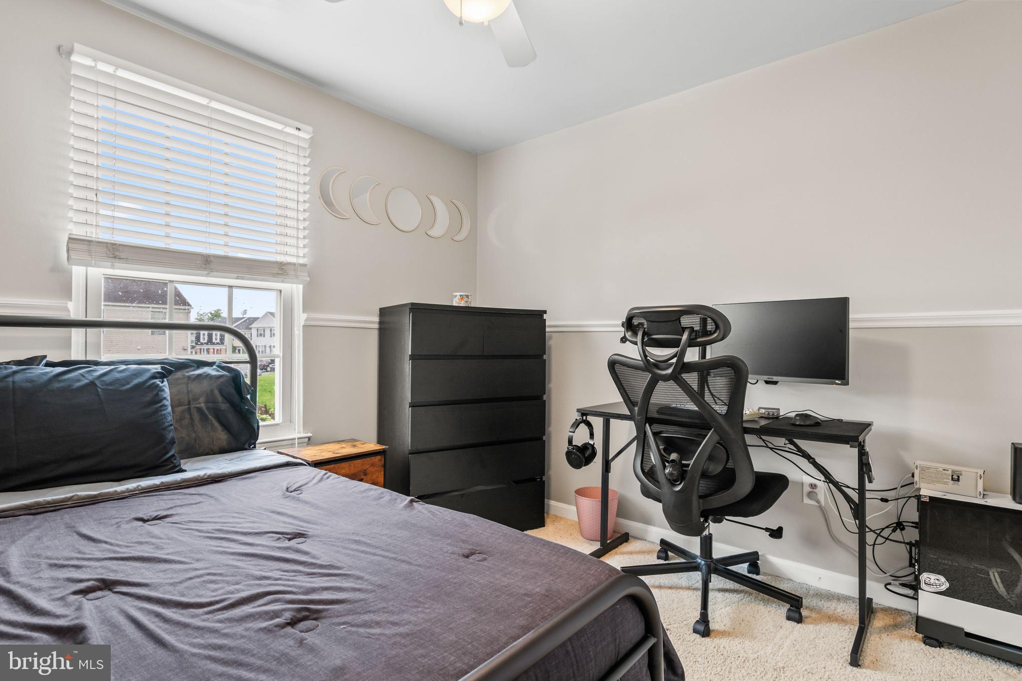 VILLAGE OF THOMAS RUN - Residential