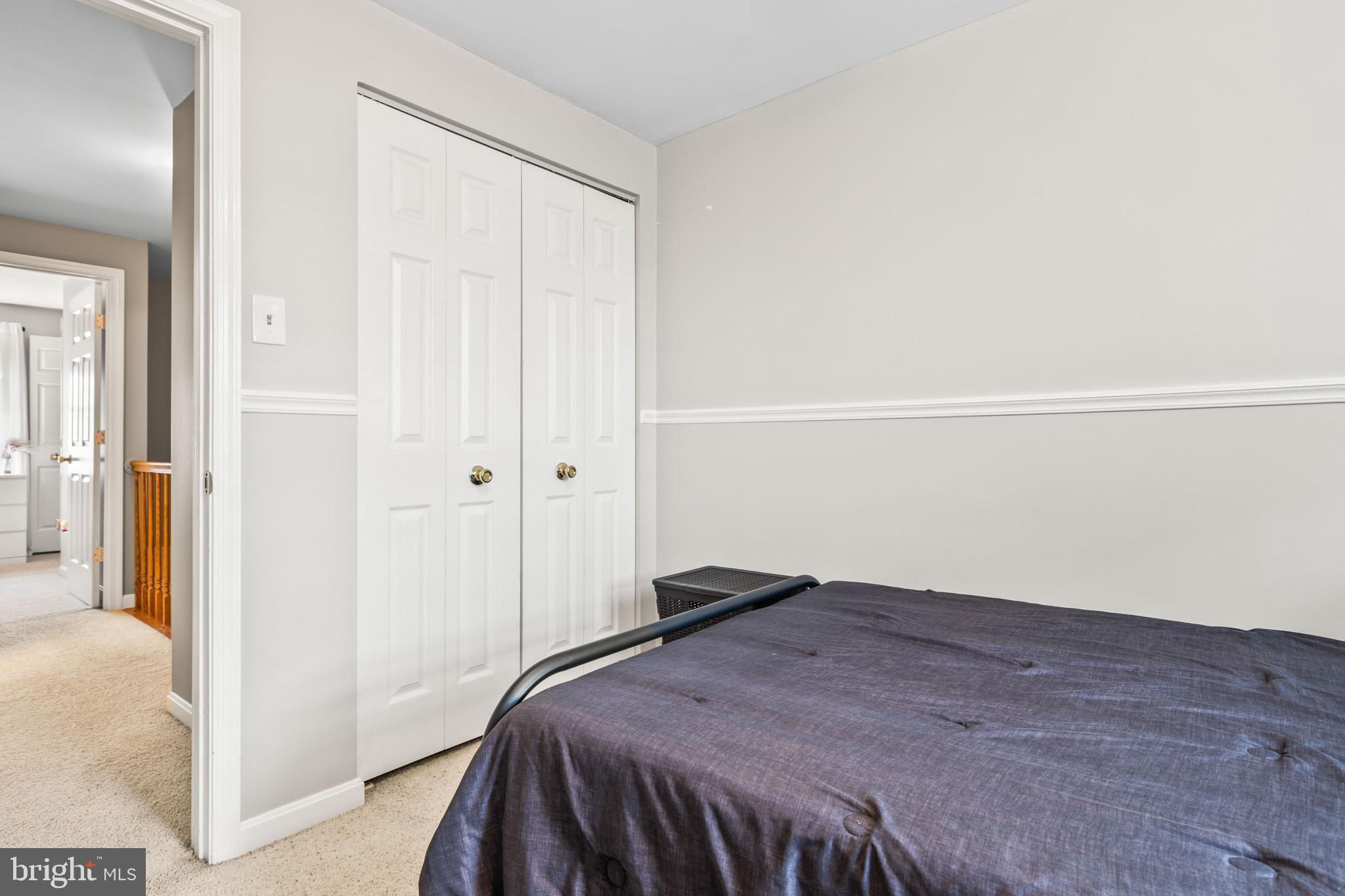 VILLAGE OF THOMAS RUN - Residential