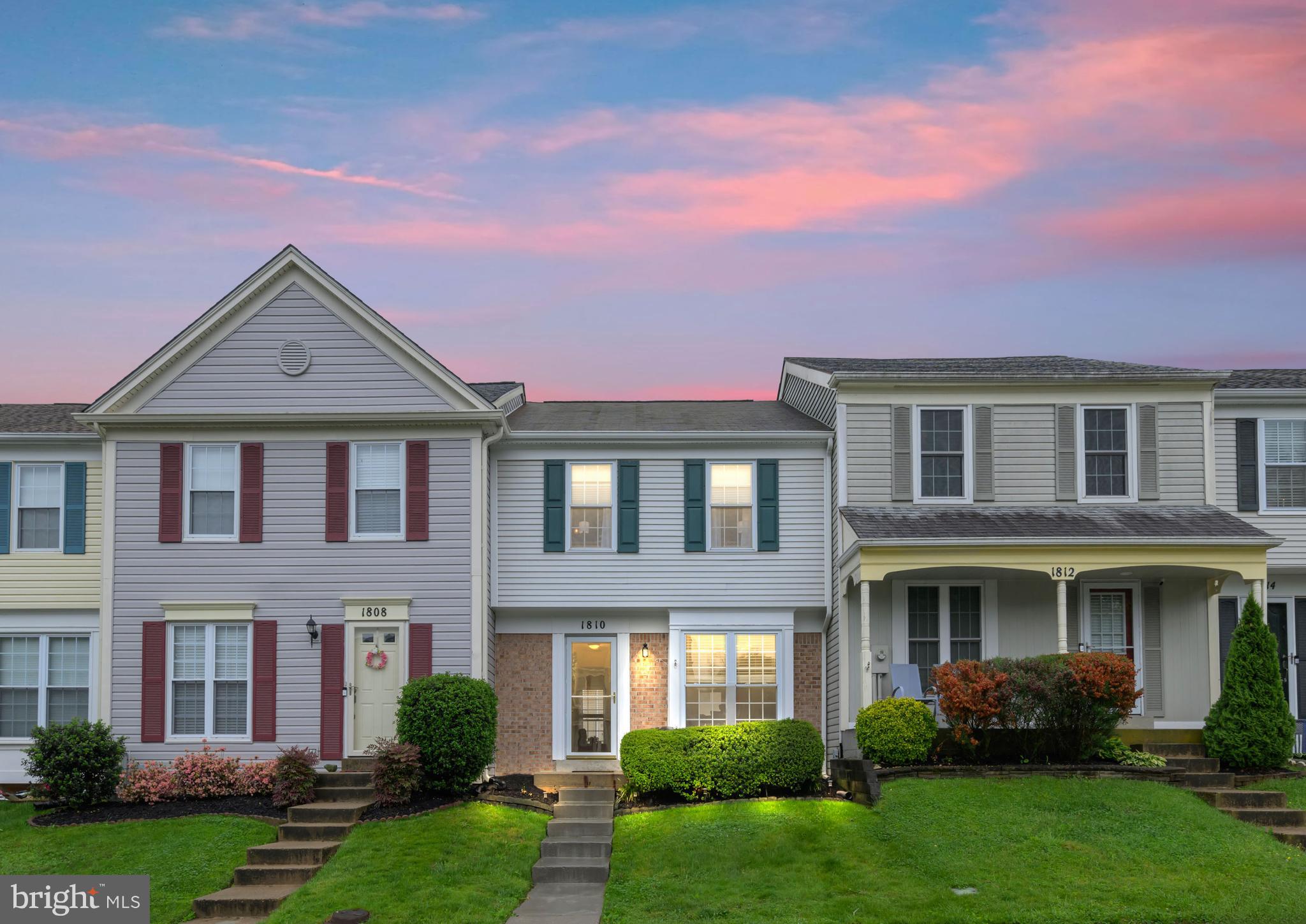 VILLAGE OF THOMAS RUN - Residential