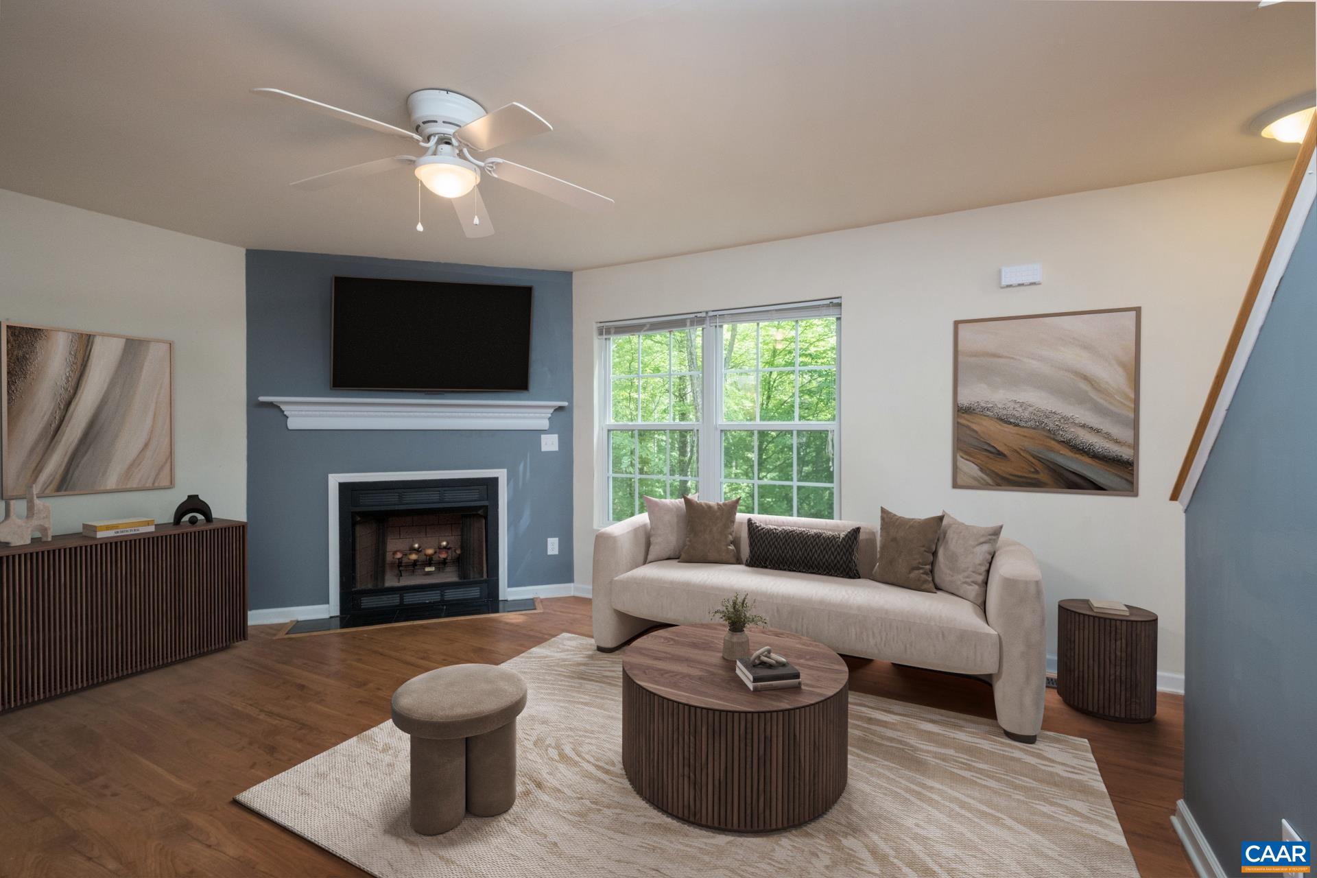 8 SANDY BEACH CT