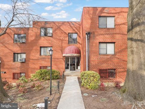 1581 N COLONIAL TERRACE 201-X ARLINGTON VA 22209