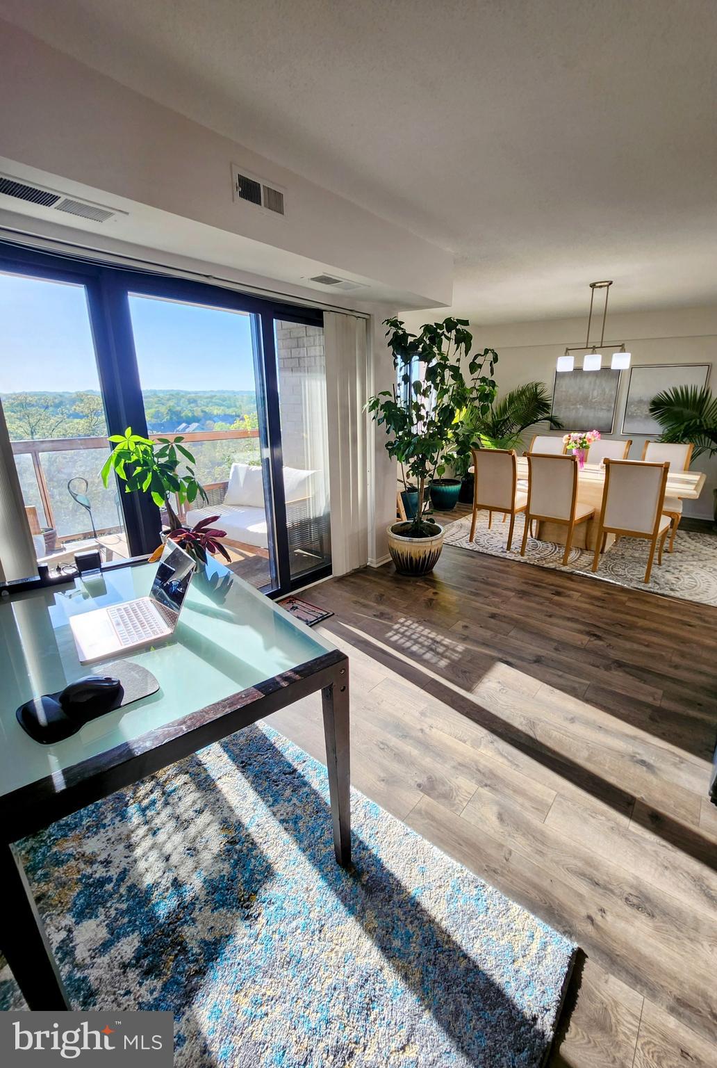 WATERGATE AT LANDMARK - Residential