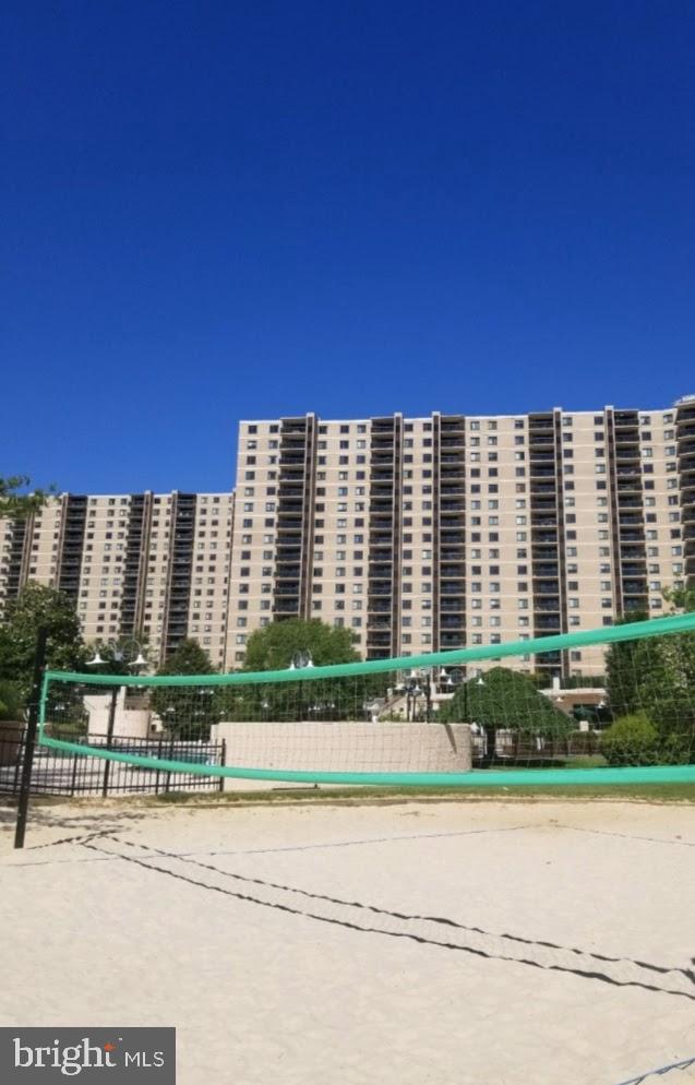 WATERGATE AT LANDMARK - Residential