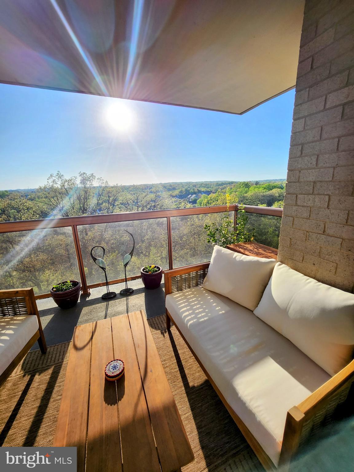 WATERGATE AT LANDMARK - Residential