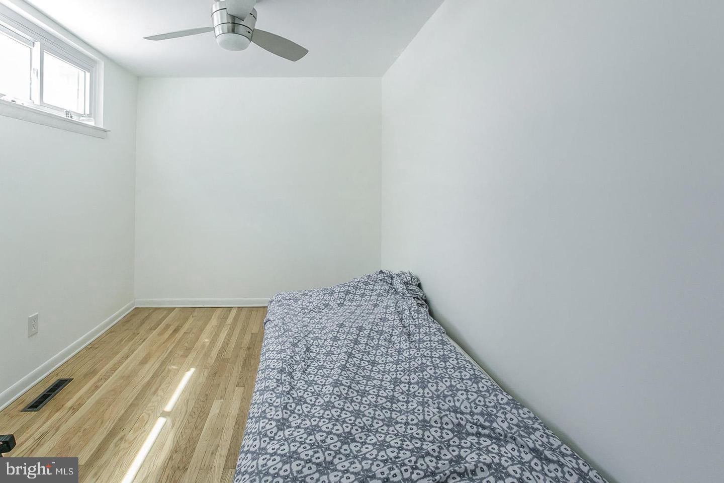 WEDGEWOOD - Residential Lease