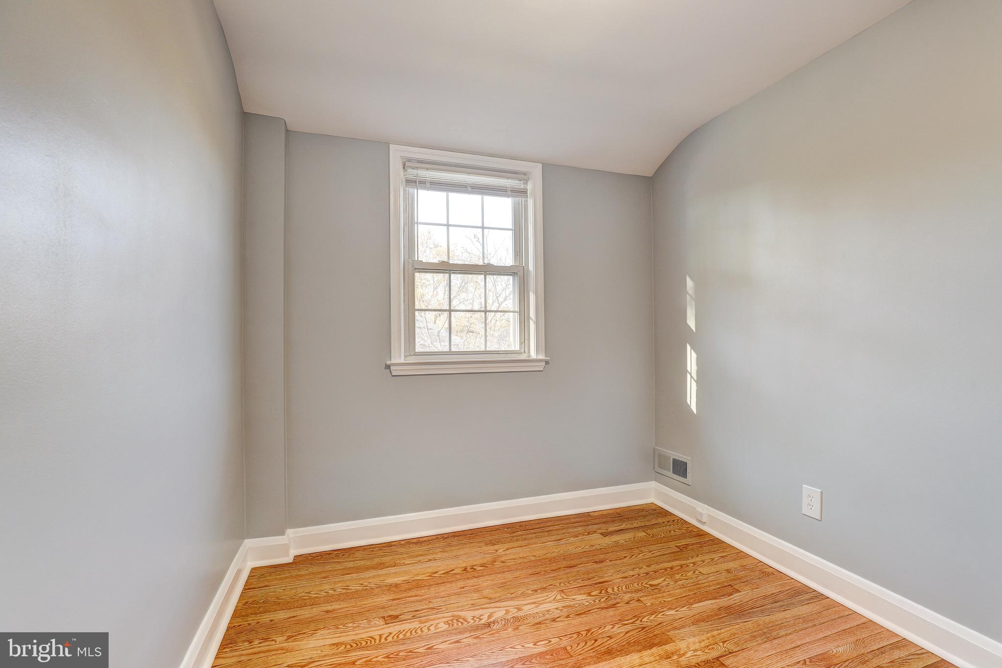 TOWSON - Residential Lease