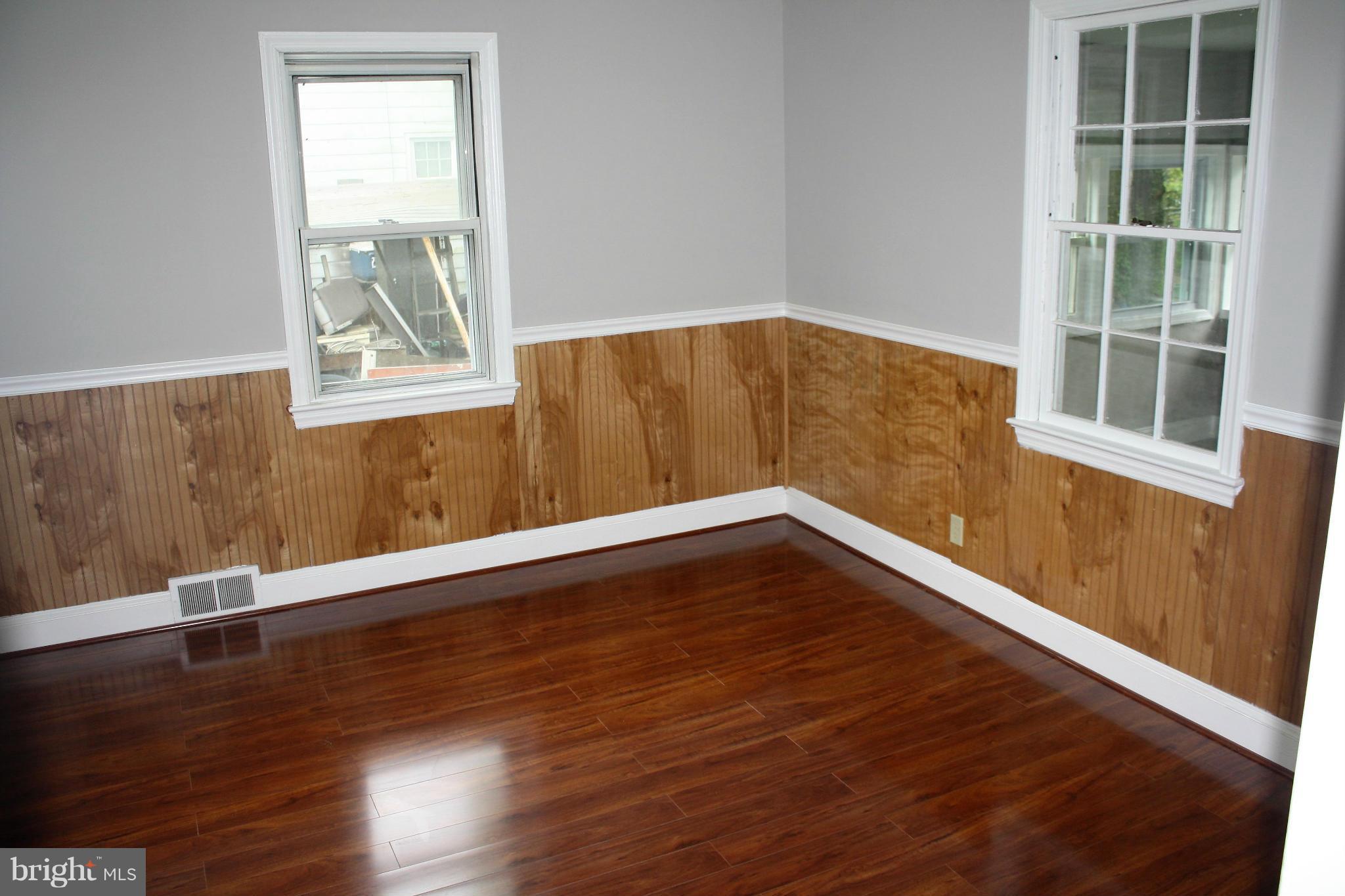 MITCHELL MANOR - Residential