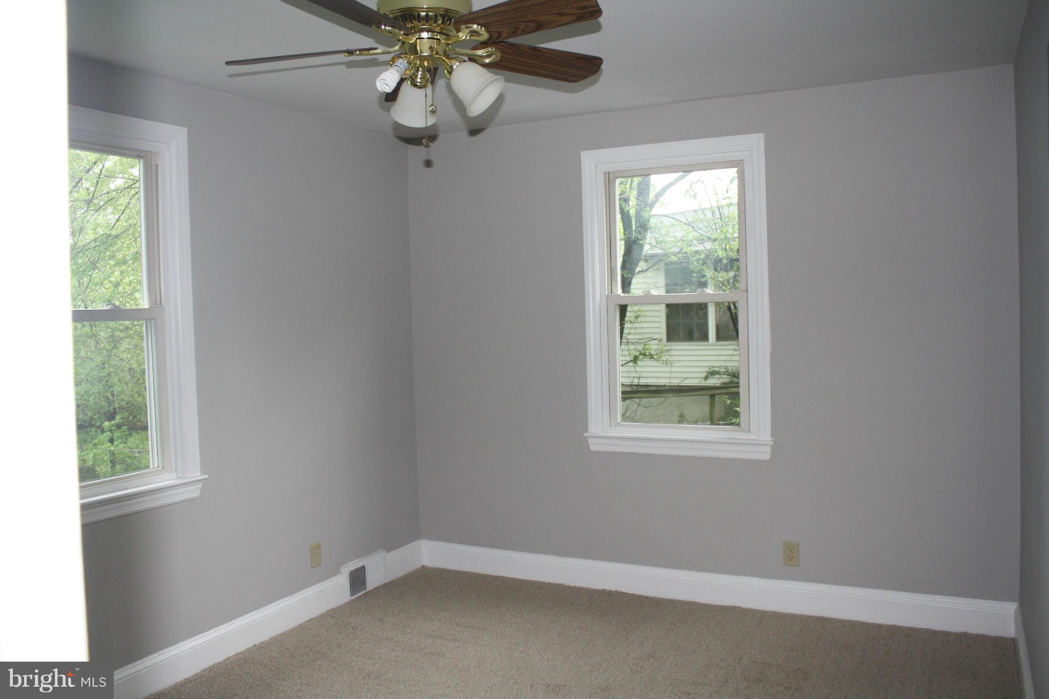 MITCHELL MANOR - Residential