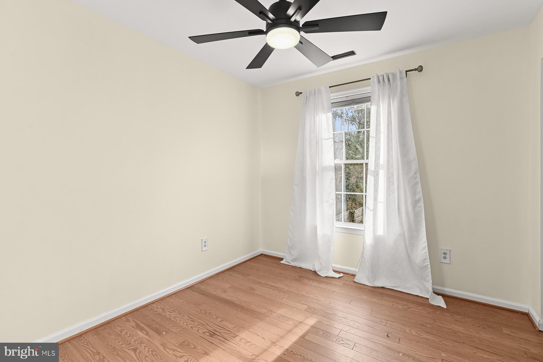 THOMPSON FARMS - Residential