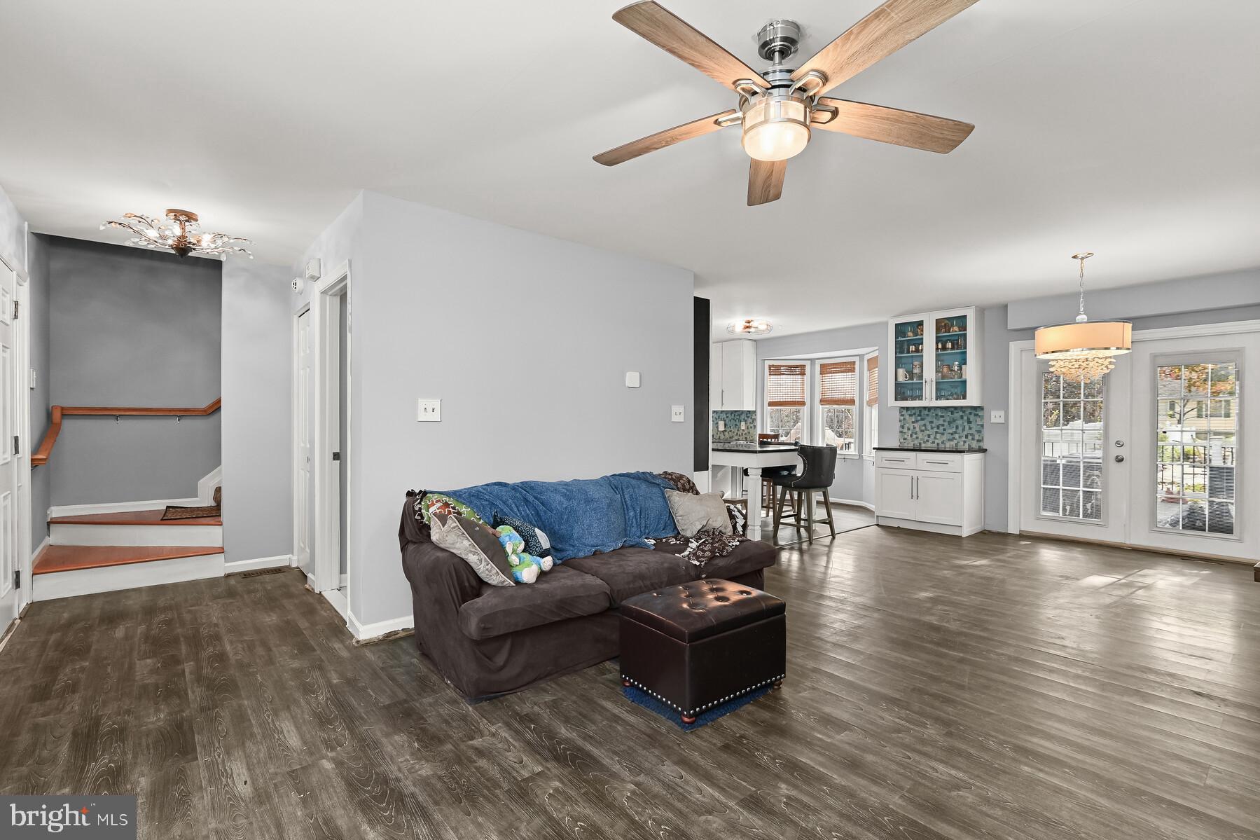 THOMPSON FARMS - Residential