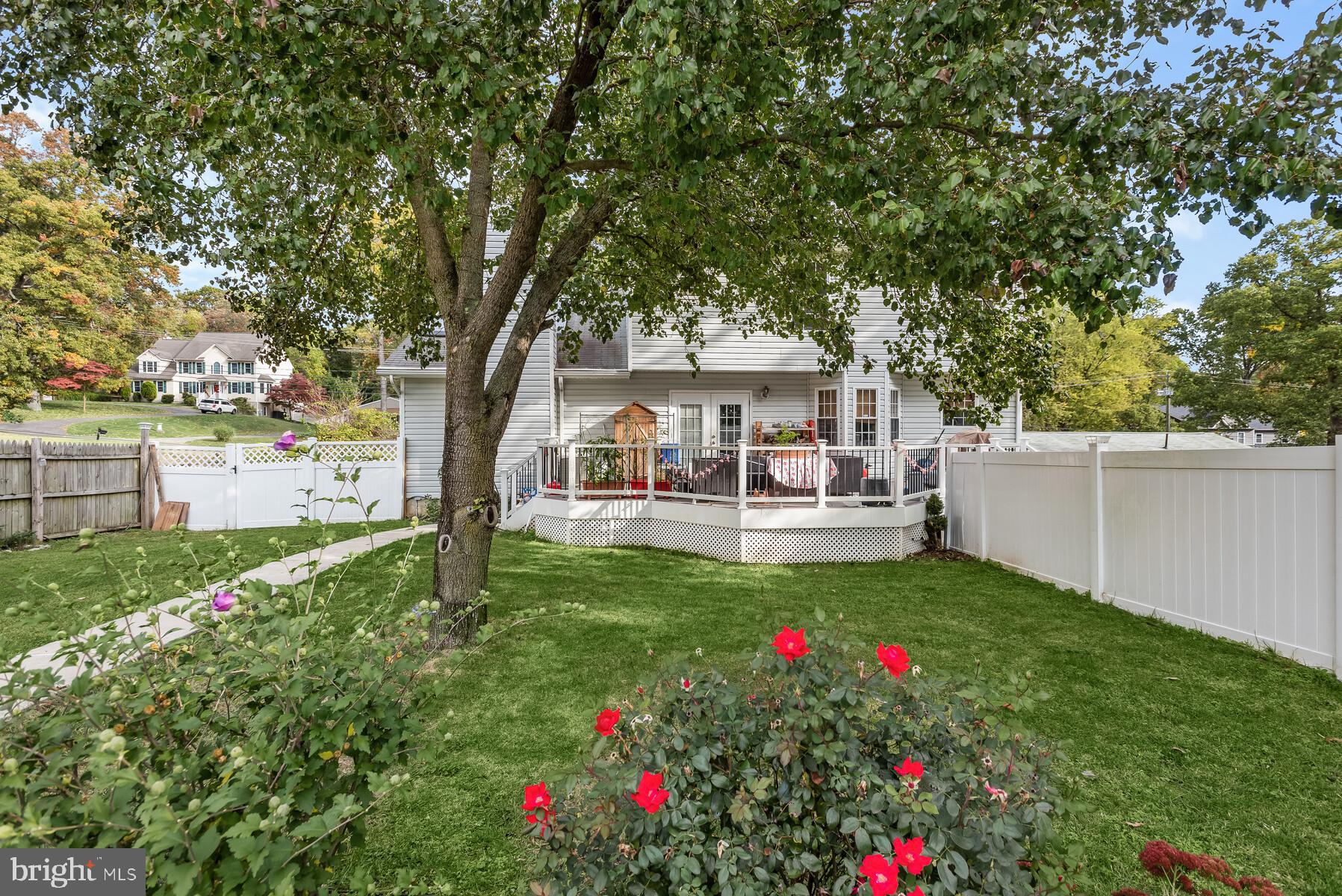 THOMPSON FARMS - Residential