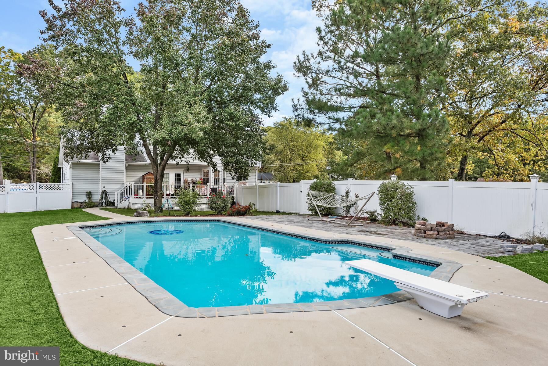 THOMPSON FARMS - Residential