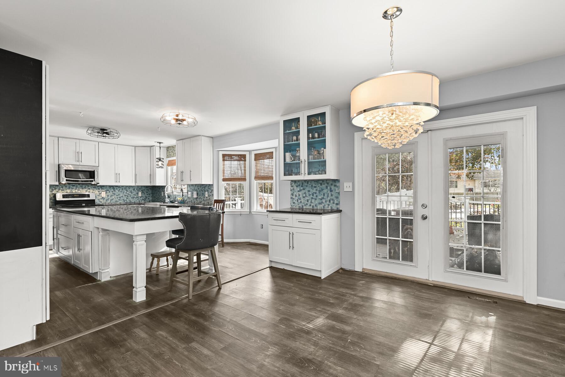 THOMPSON FARMS - Residential